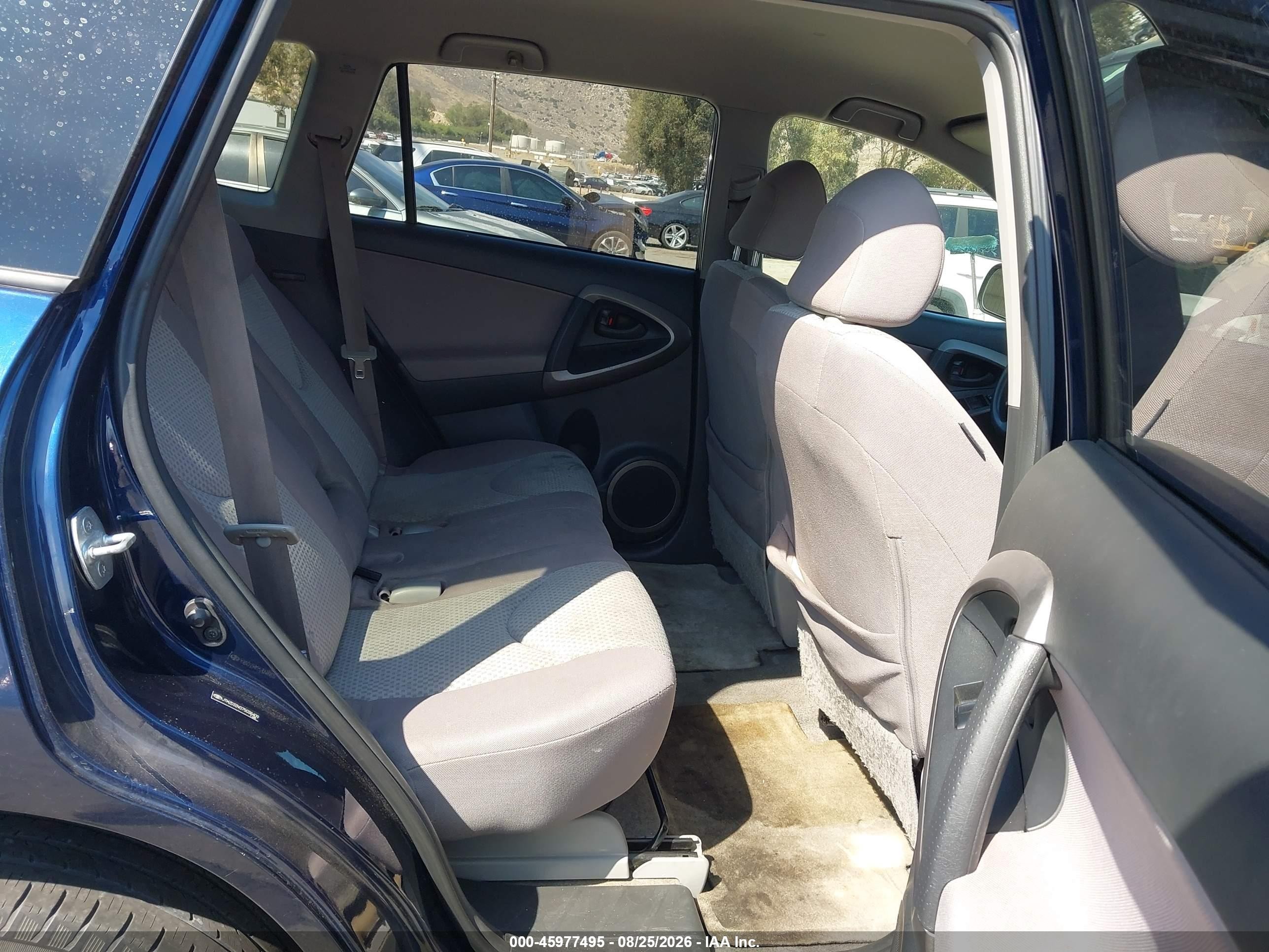 2007 Toyota Rav4   Dark Blue vin: JTMZD33V075038409