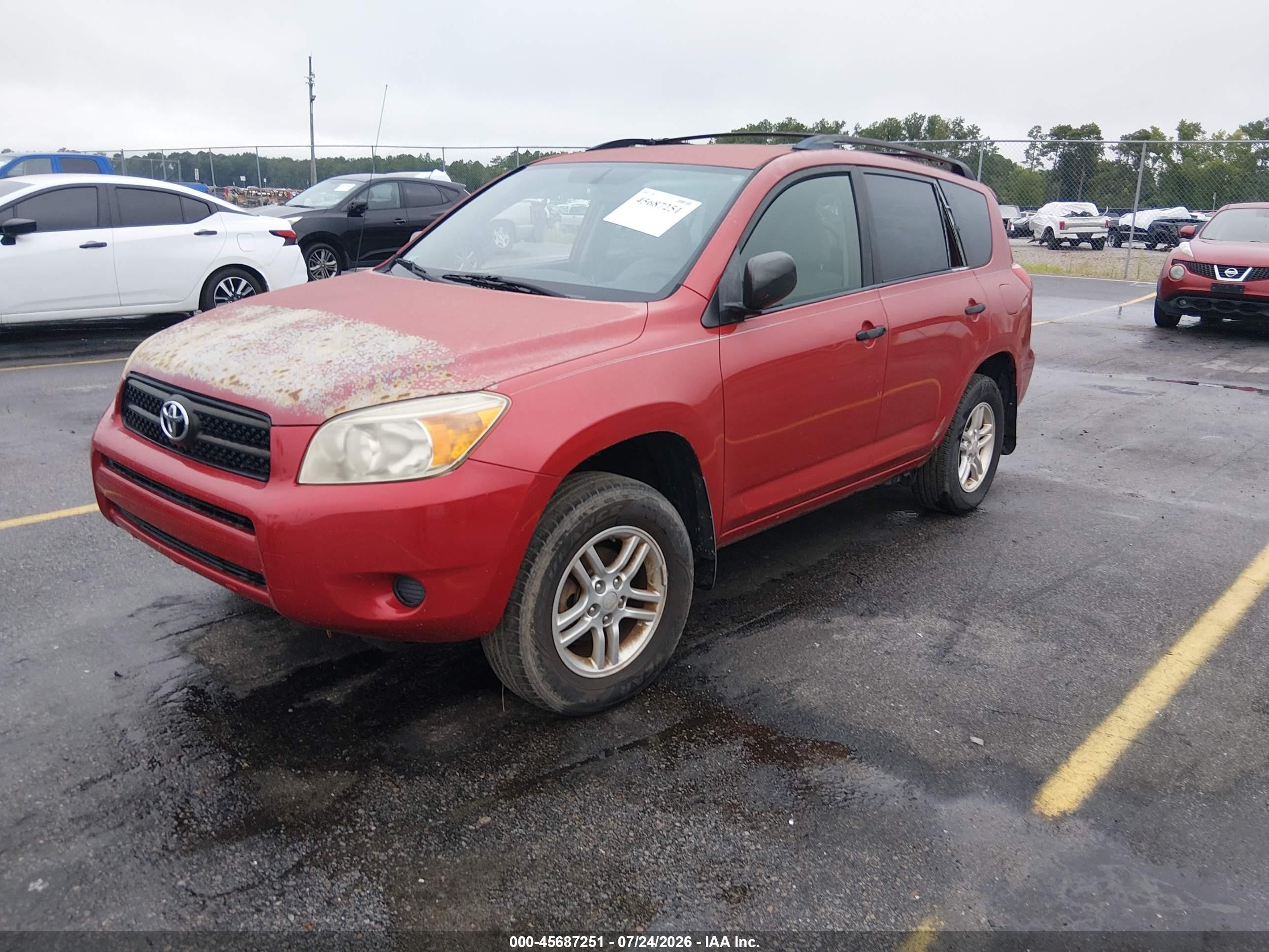 2007 Toyota Rav4   Red vin: JTMZD33V075047367