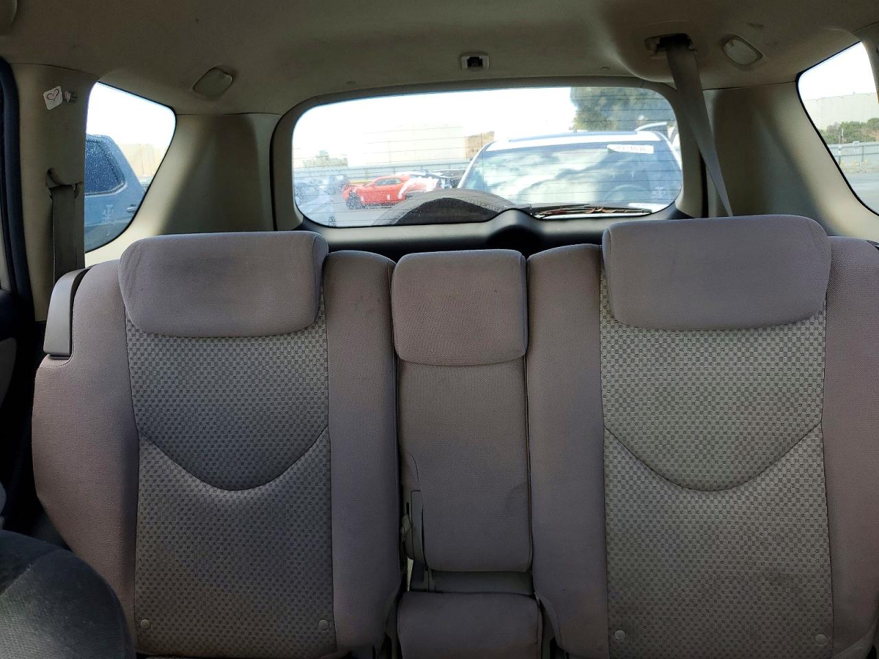 2007 Toyota Rav4 Base Gold vin: JTMZD33V076023502