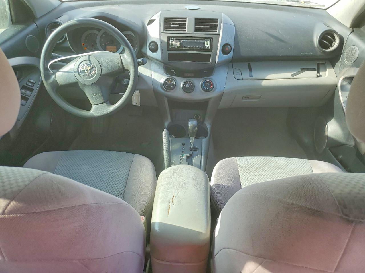 2007 Toyota Rav4 Base Silver vin: JTMZD33V076026545