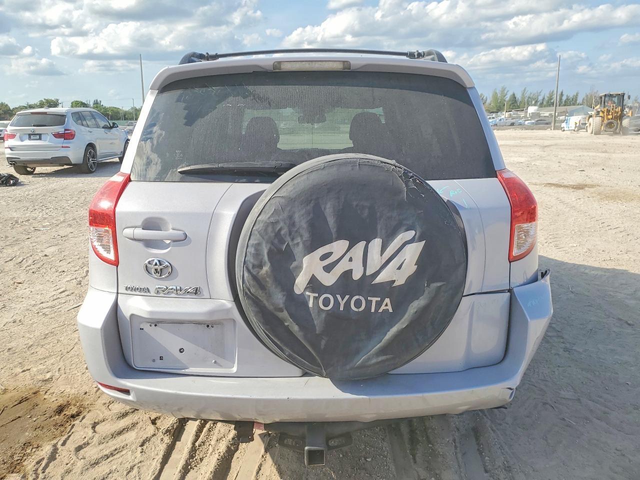 2007 Toyota Rav4 Base Silver vin: JTMZD33V076026545