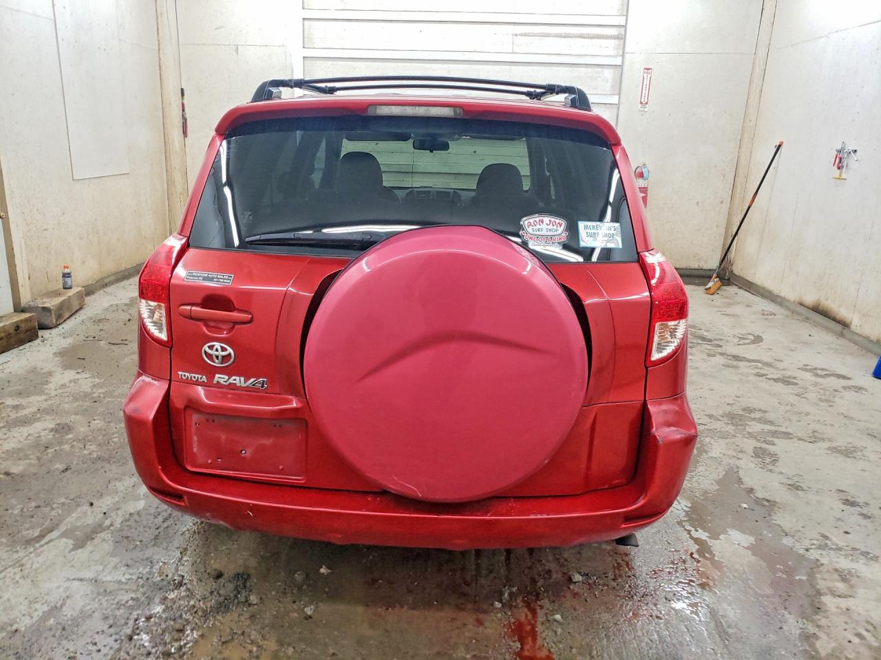 2007 Toyota Rav4 Base Red vin: JTMZD33V076037531