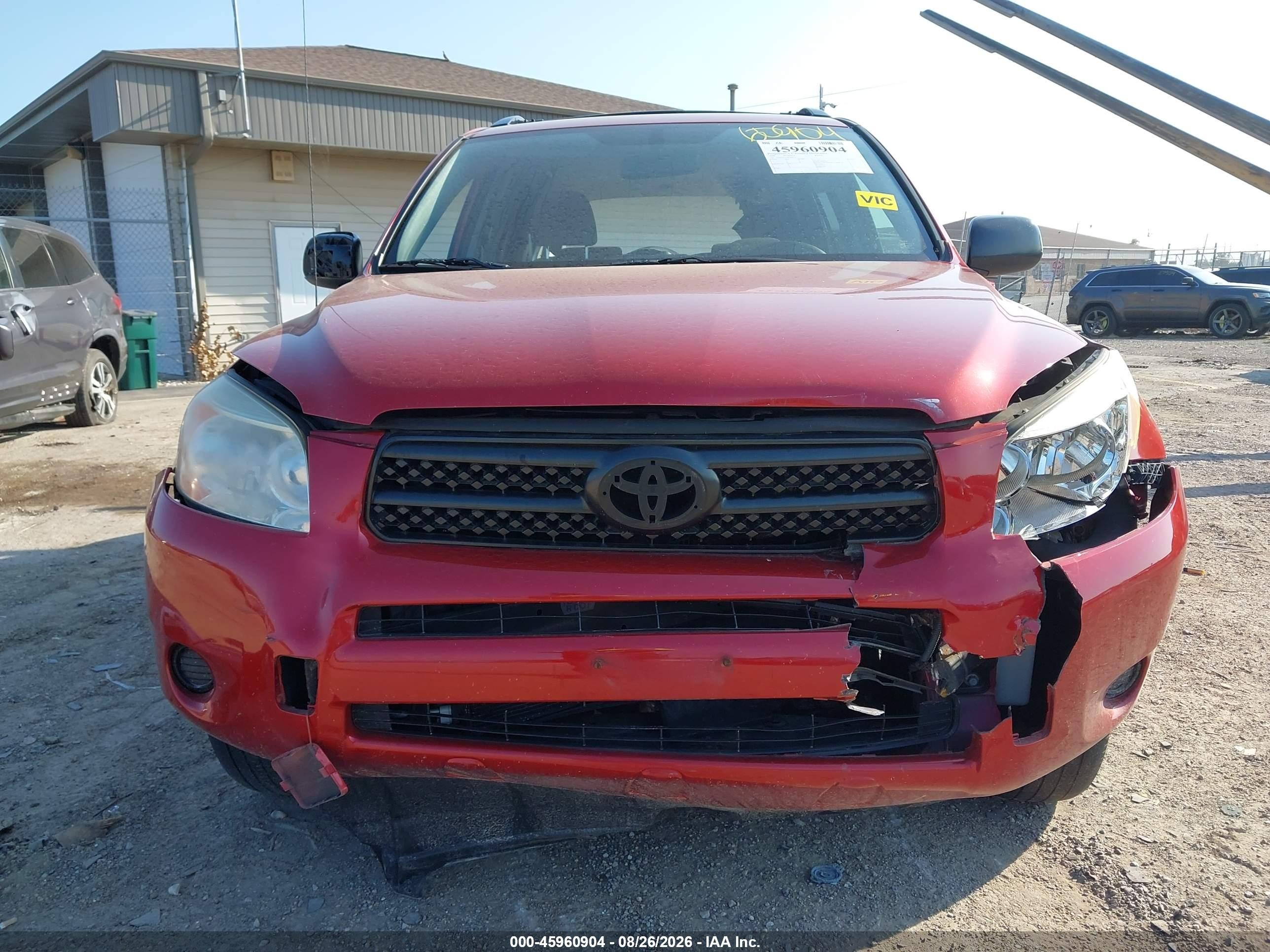 2008 Toyota Rav4   Red vin: JTMZD33V085100537