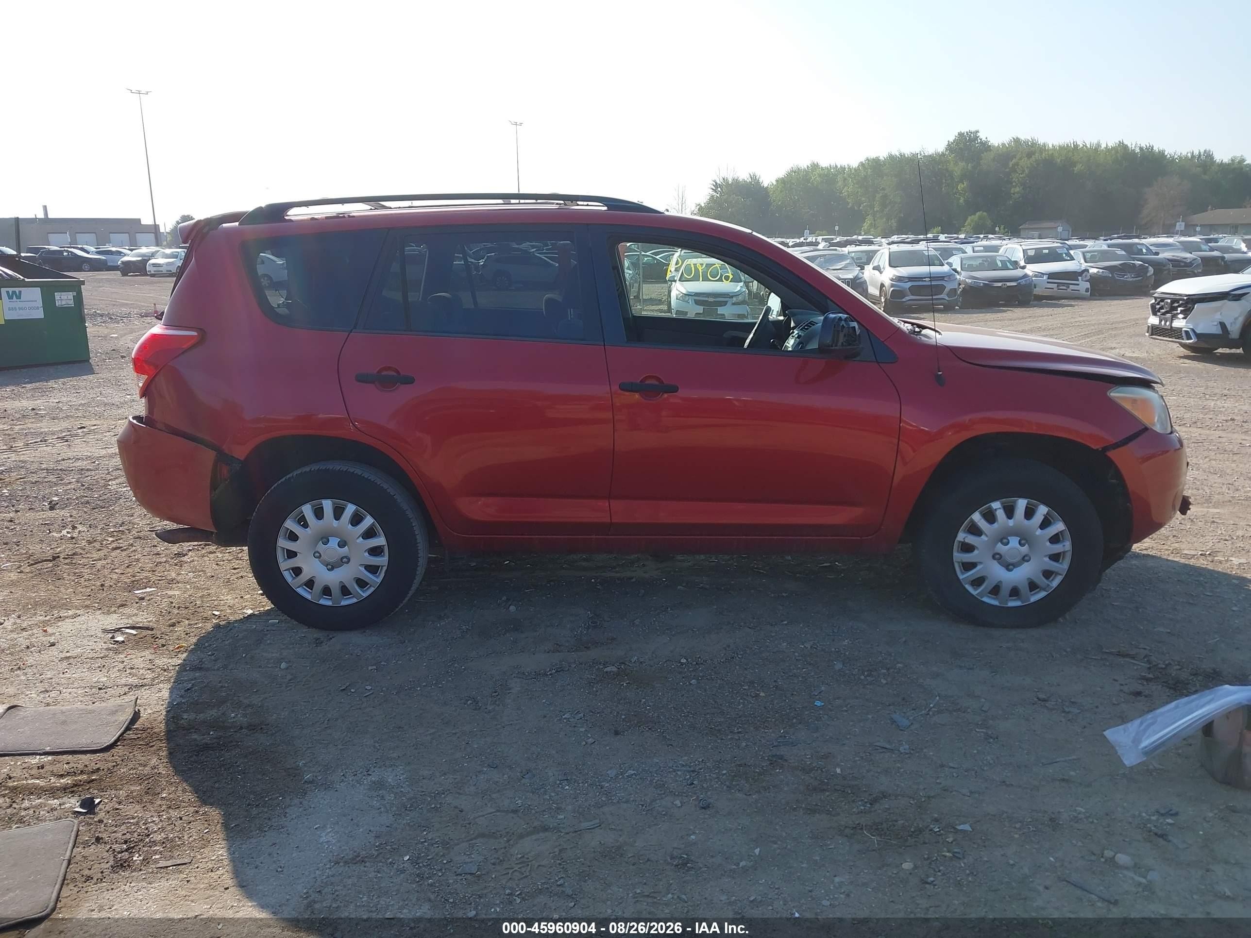 2008 Toyota Rav4   Red vin: JTMZD33V085100537