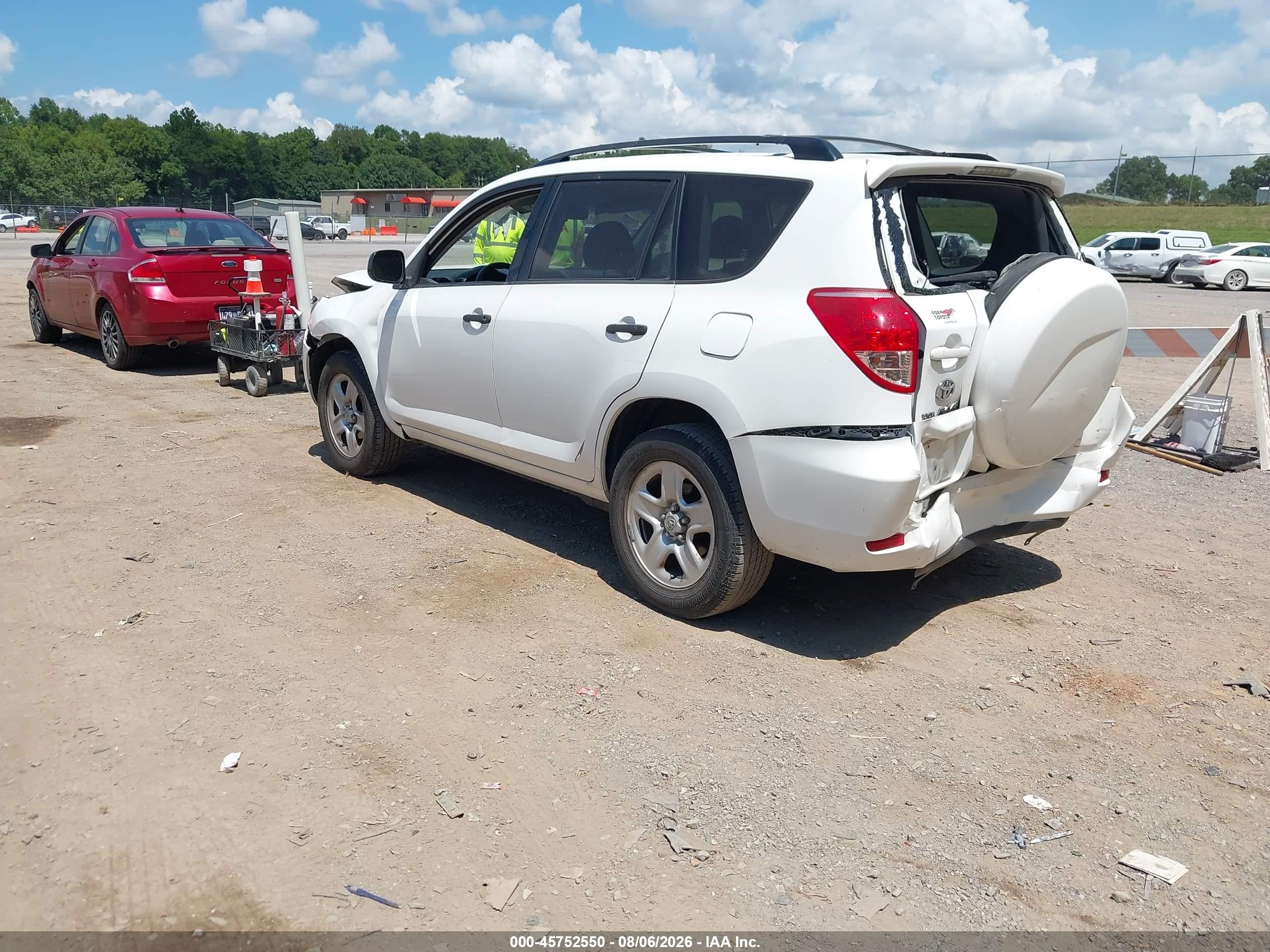 2008 Toyota Rav4   White vin: JTMZD33V085112350