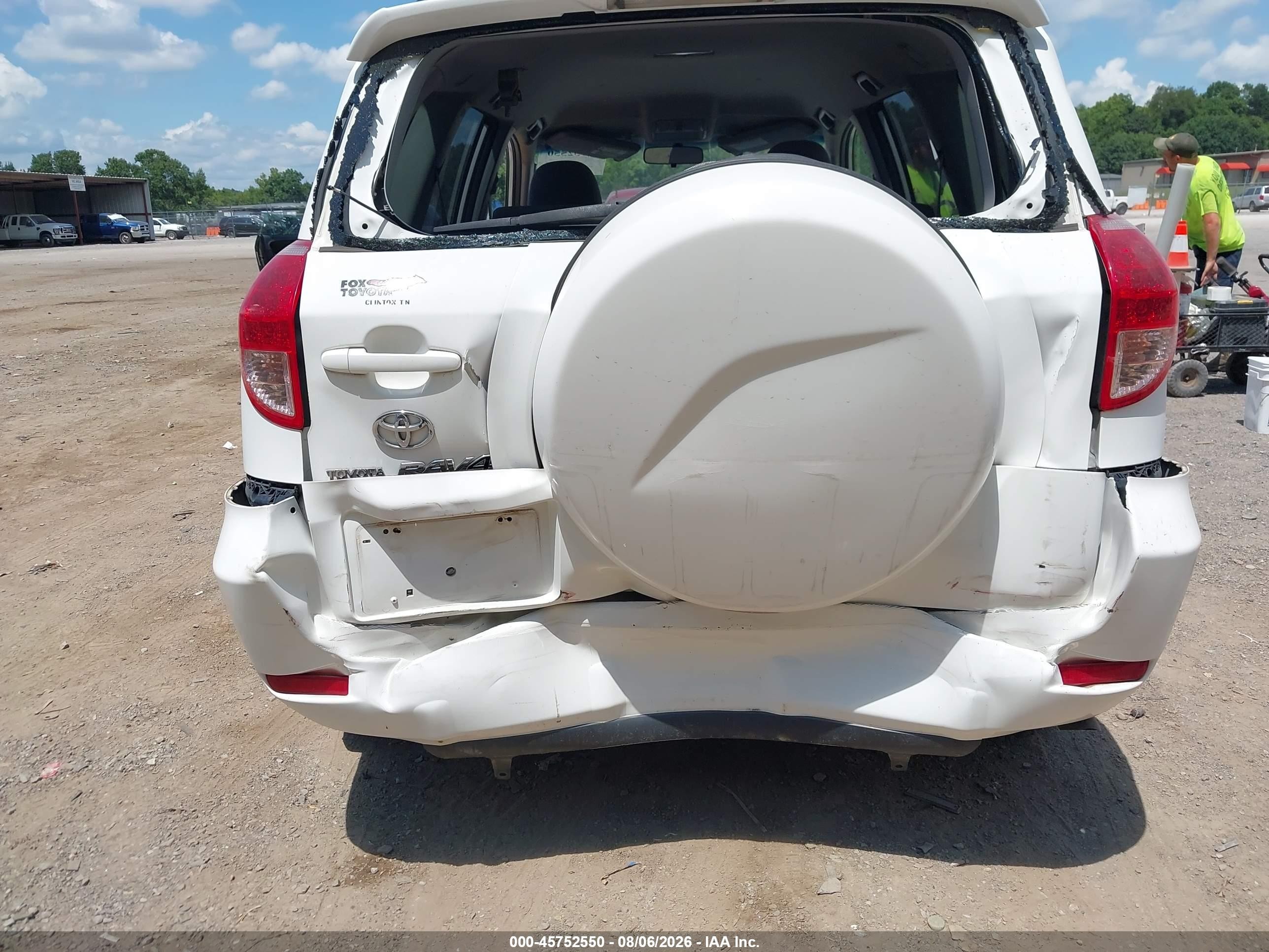 2008 Toyota Rav4   White vin: JTMZD33V085112350