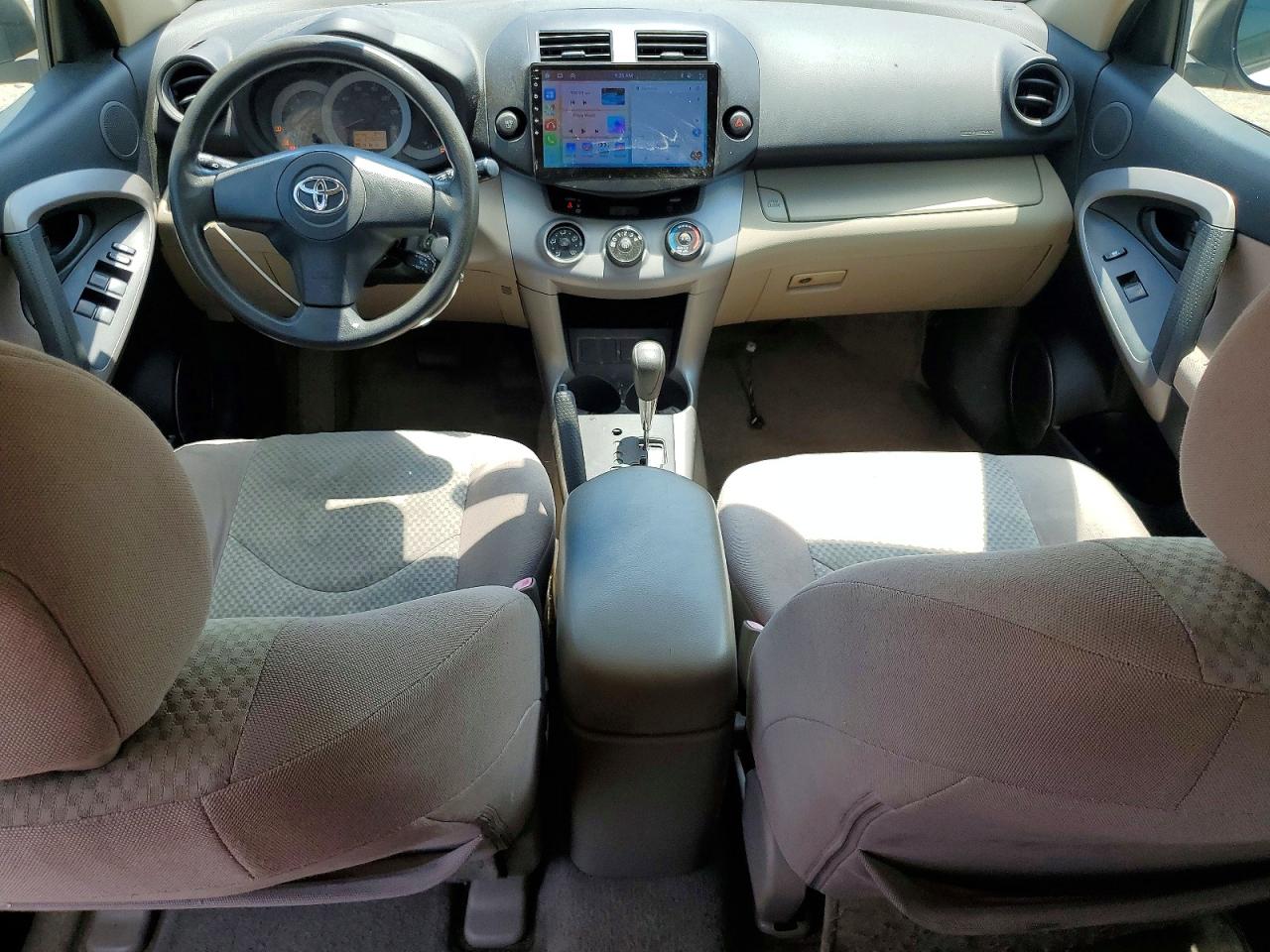 2006 Toyota Rav4 Base White vin: JTMZD33V165002615