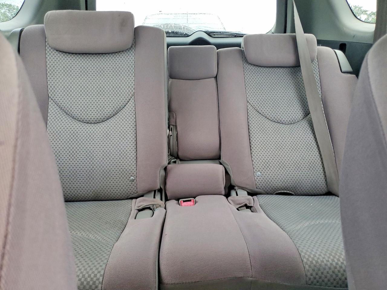 2006 Toyota Rav4 Base Red vin: JTMZD33V166019148