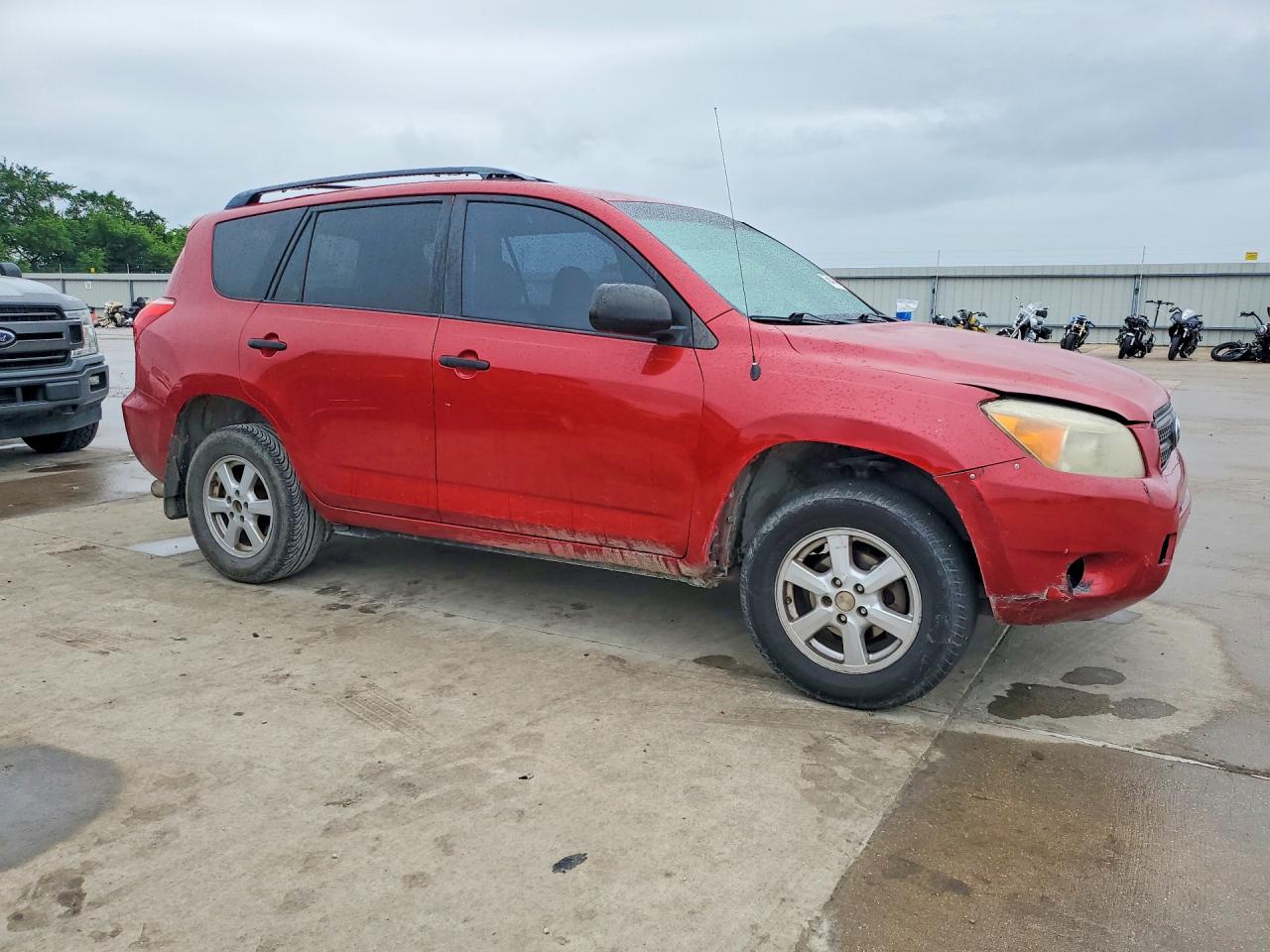 2006 Toyota Rav4 Base Red vin: JTMZD33V166019148