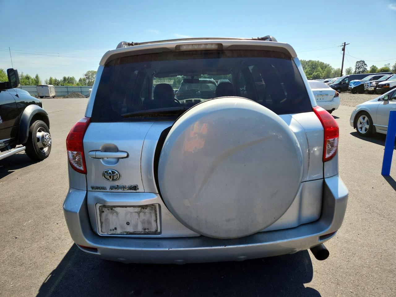2007 Toyota Rav4 Base Silver vin: JTMZD33V175033140