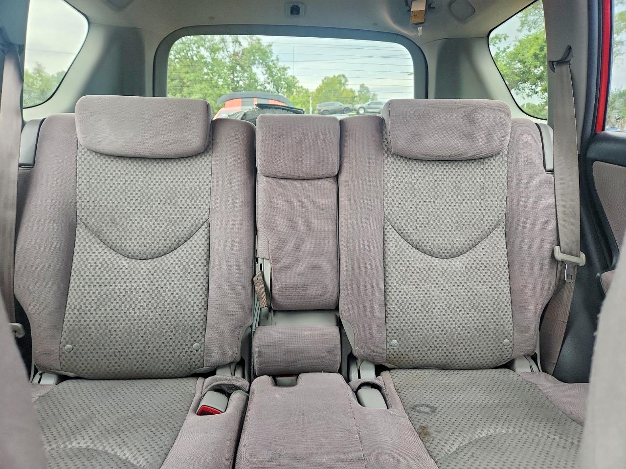 2007 Toyota Rav4 Base Red vin: JTMZD33V175046678