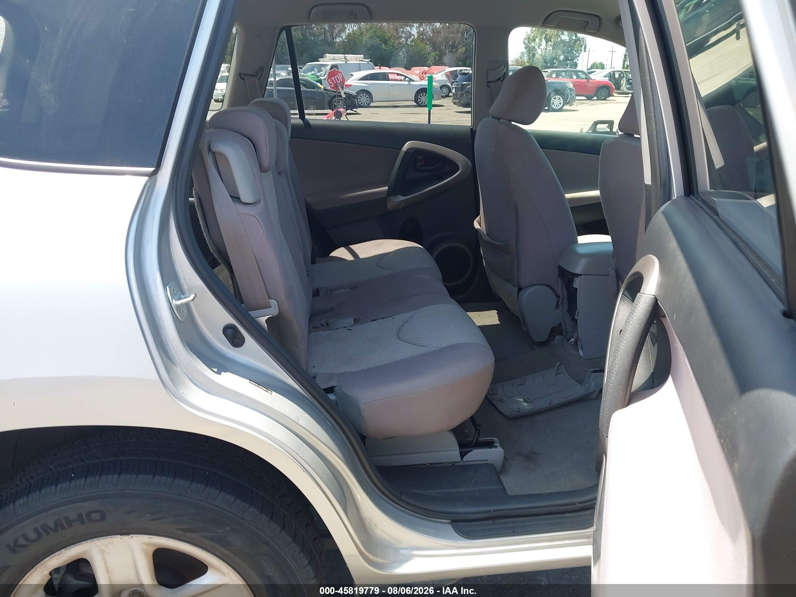 2007 Toyota Rav4   Silver vin: JTMZD33V176036890