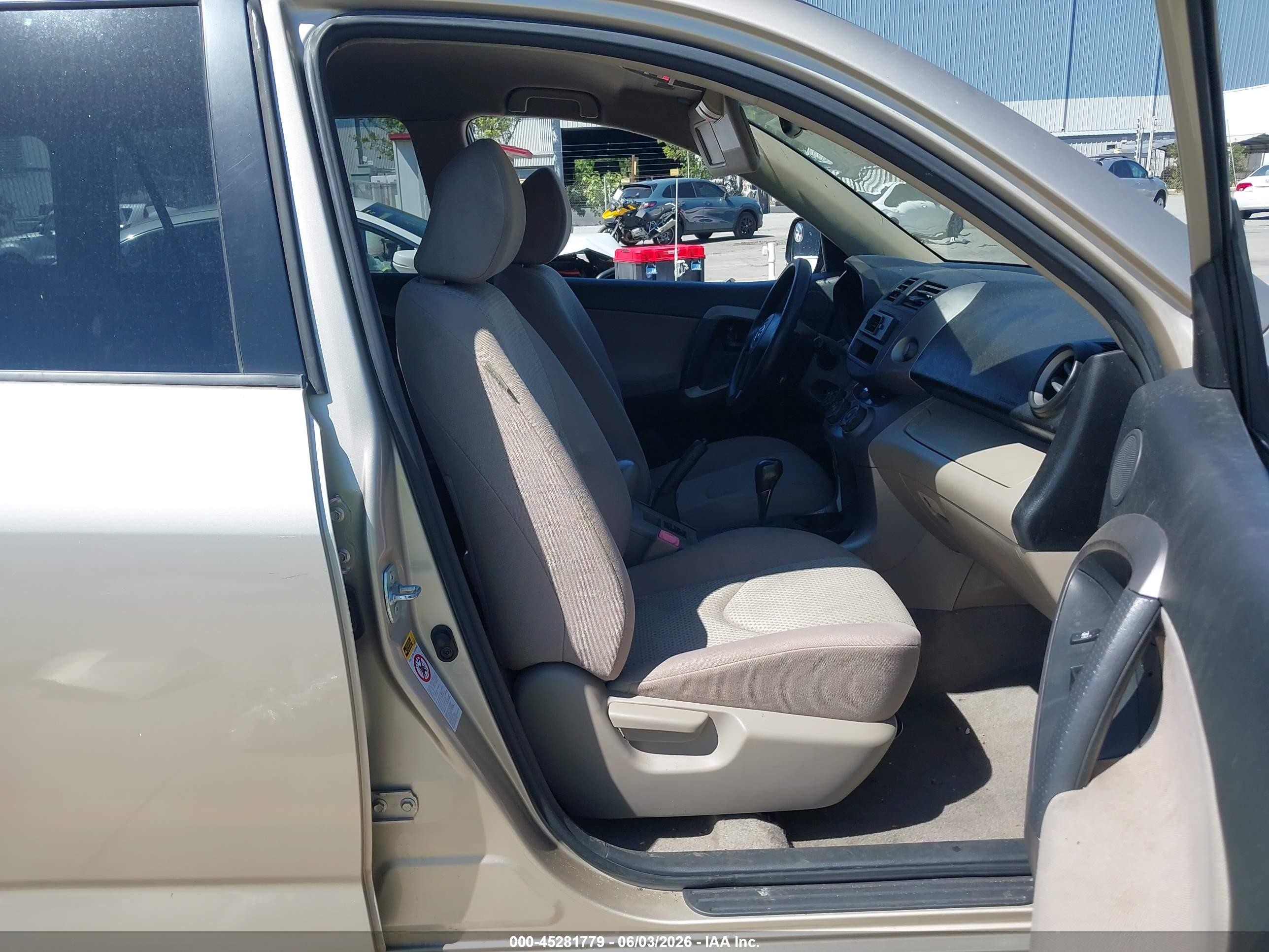 2007 Toyota Rav4   Brown vin: JTMZD33V176045458