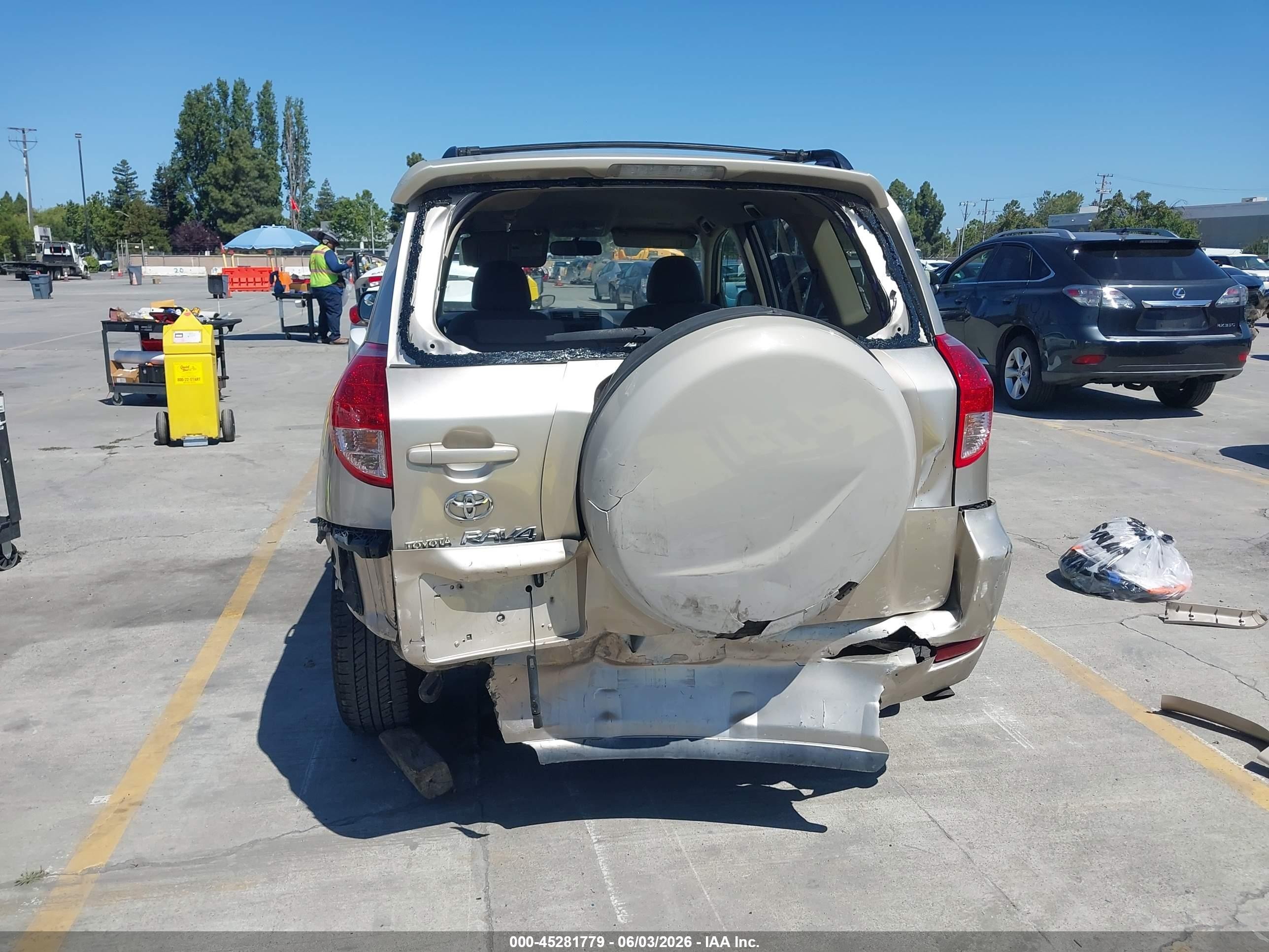 2007 Toyota Rav4   Brown vin: JTMZD33V176045458