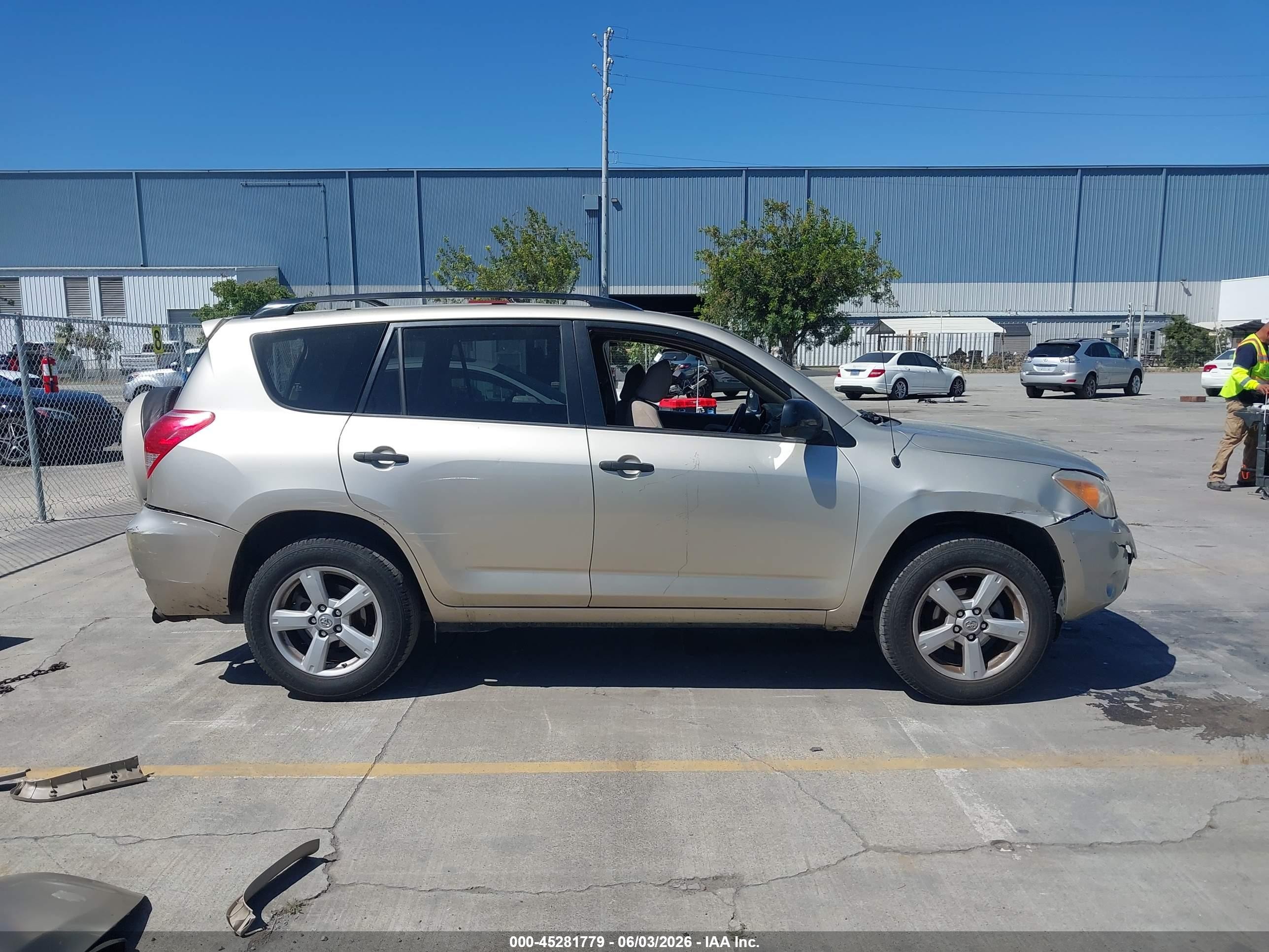 2007 Toyota Rav4   Brown vin: JTMZD33V176045458