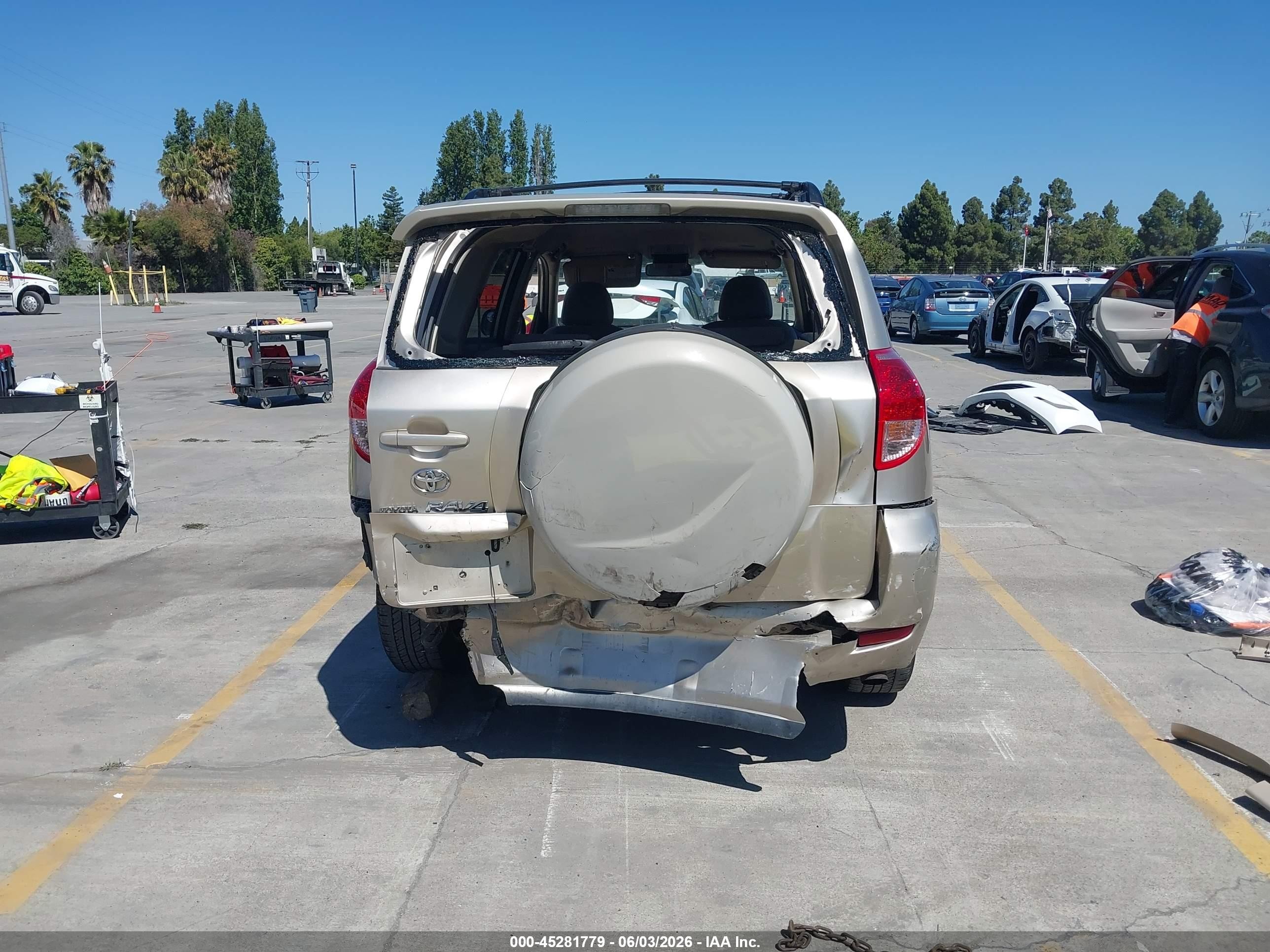 2007 Toyota Rav4   Brown vin: JTMZD33V176045458