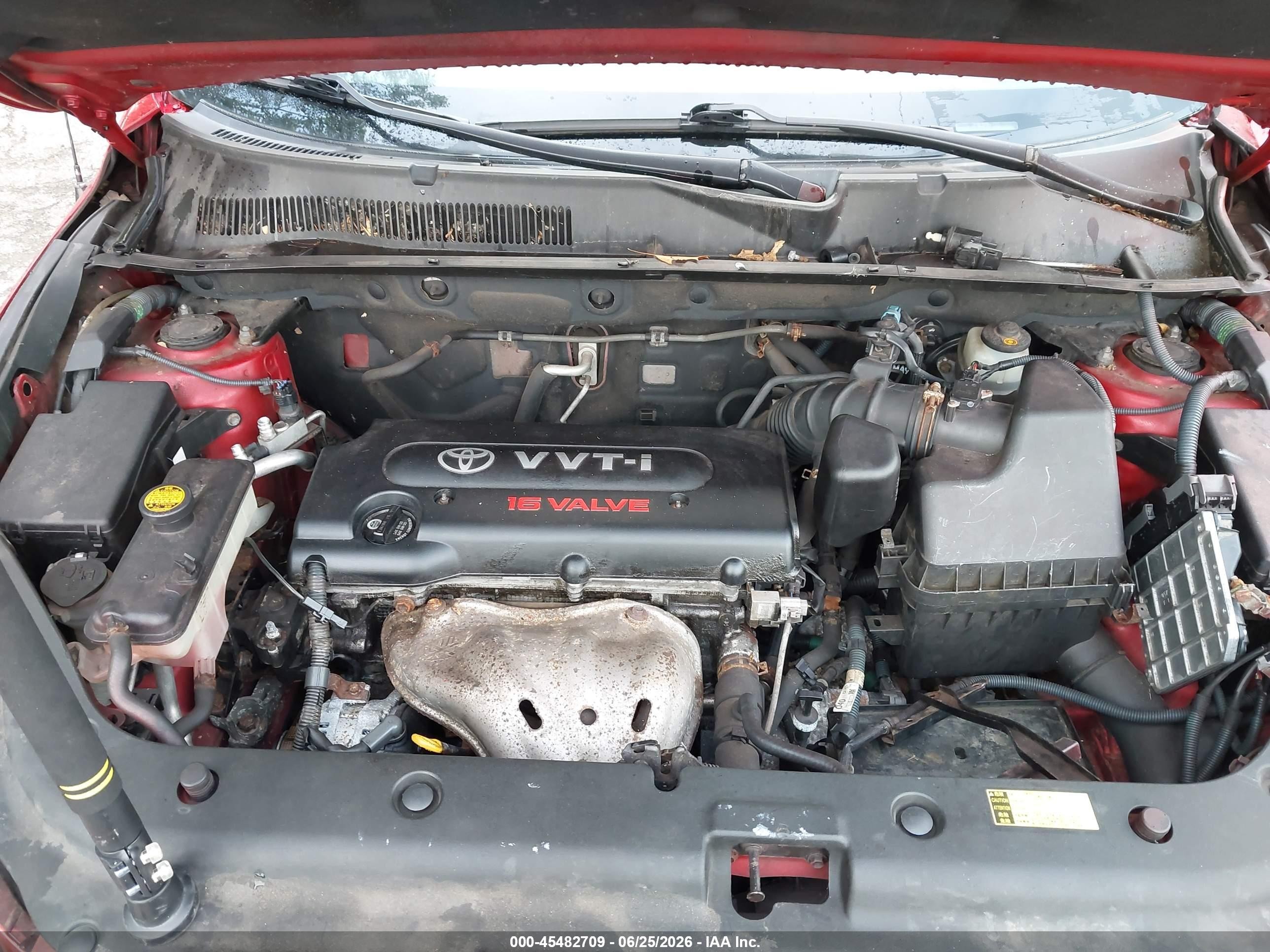 2008 Toyota Rav4   Red vin: JTMZD33V185079648
