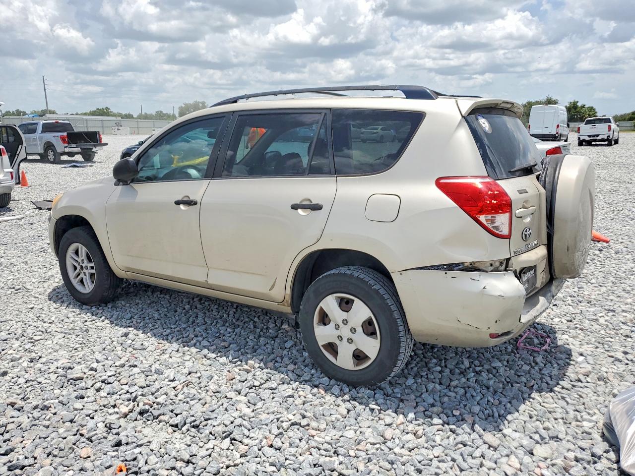 2008 Toyota Rav4 Base Beige vin: JTMZD33V185107478