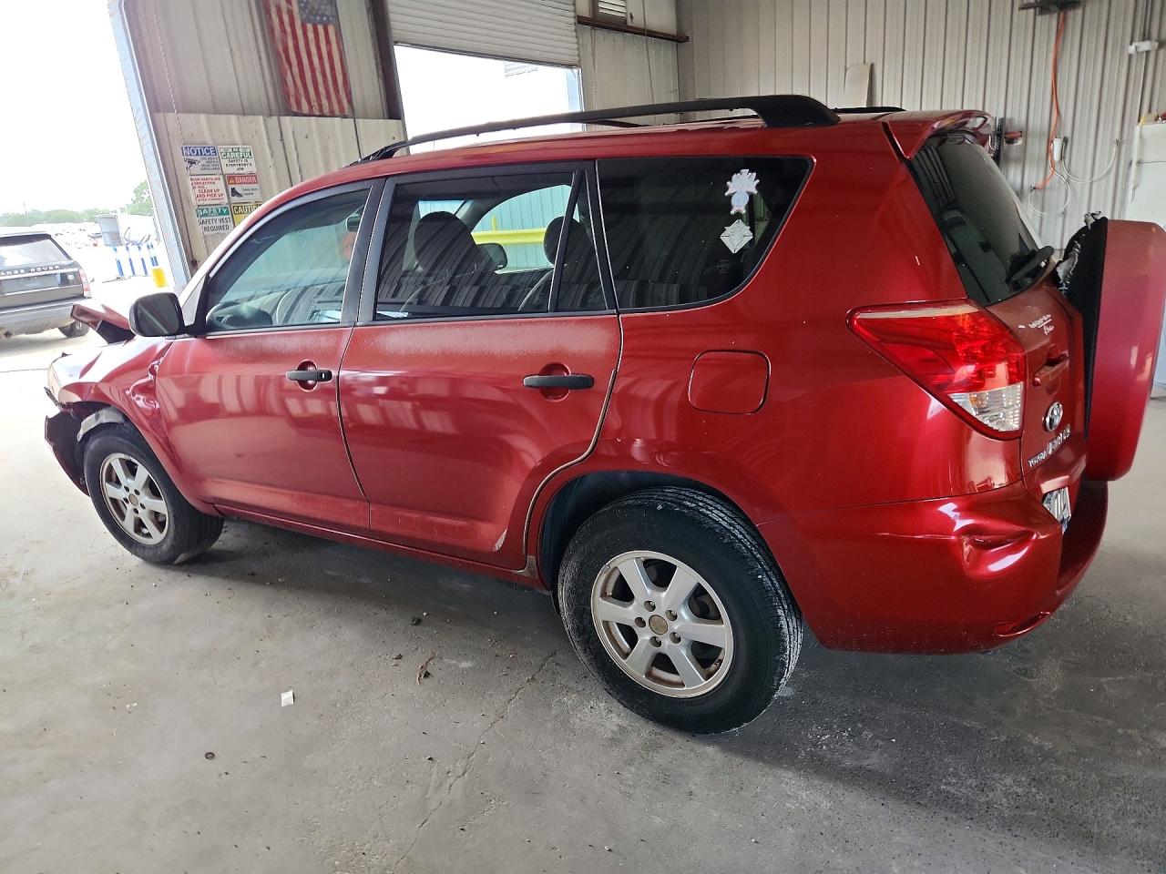 2008 Toyota Rav4 Base Красный vin: JTMZD33V186071642