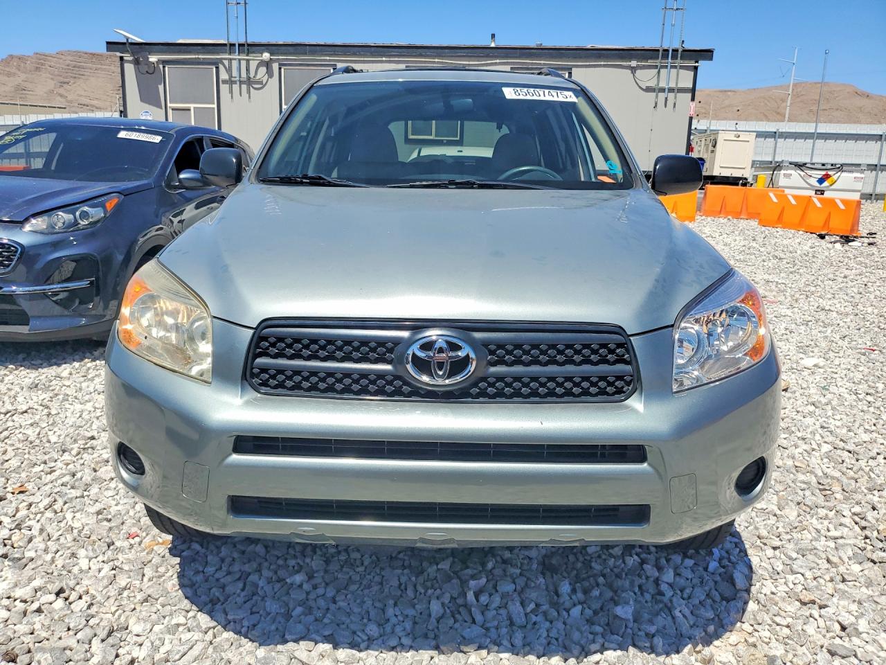 2006 Toyota Rav4 Base Green vin: JTMZD33V265002946