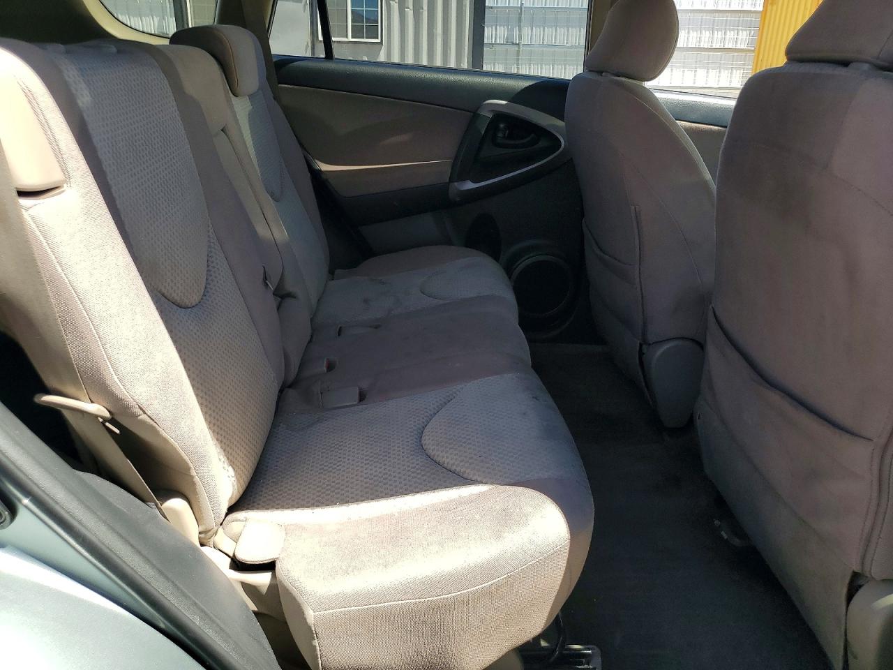 2006 Toyota Rav4 Base Green vin: JTMZD33V265002946