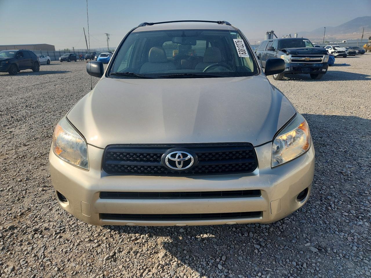 2006 Toyota Rav4 Base Золотой vin: JTMZD33V265004745