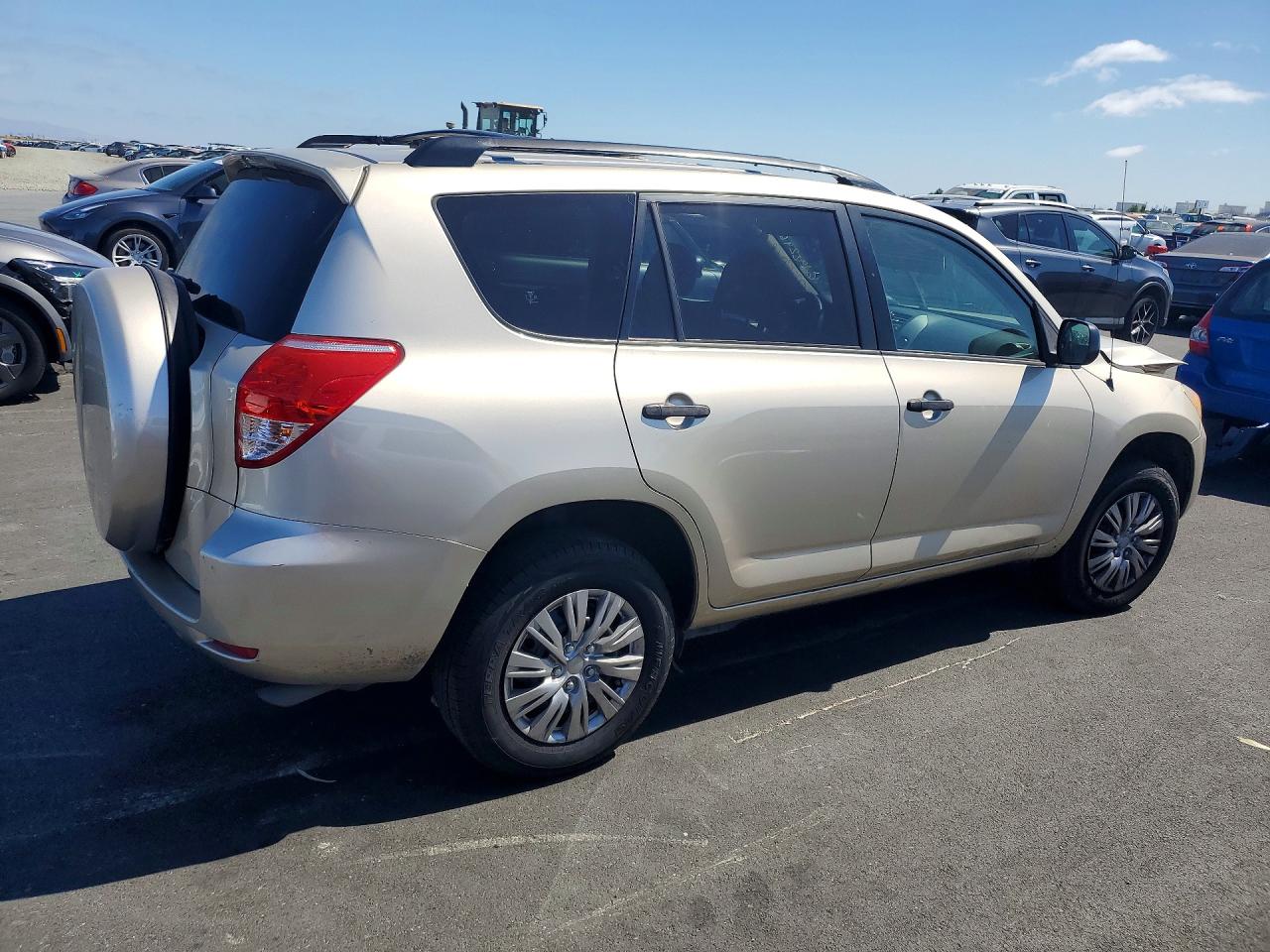 2006 Toyota Rav4 Base Gold vin: JTMZD33V265009072