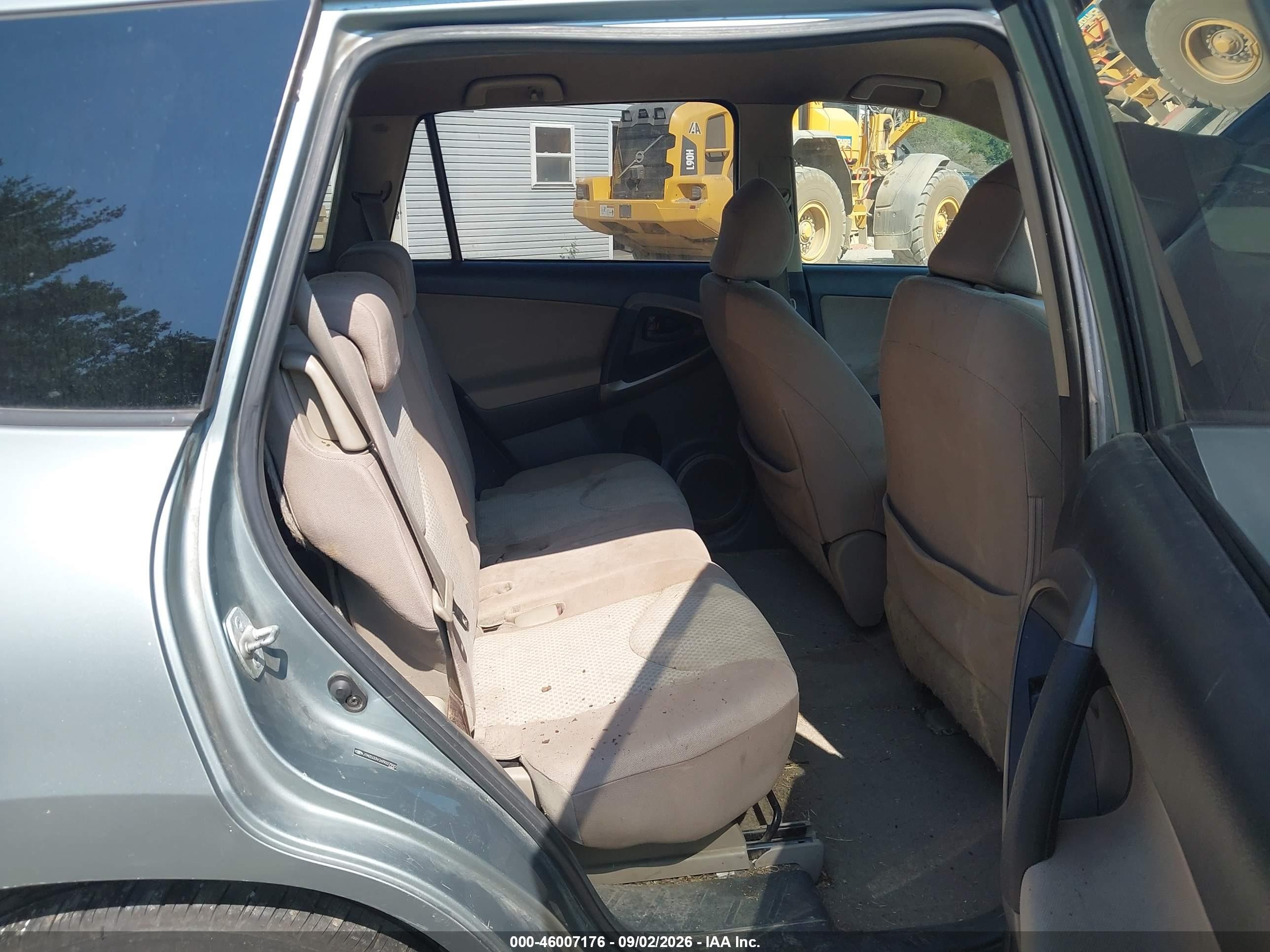 2006 Toyota Rav4   Gray vin: JTMZD33V265027992