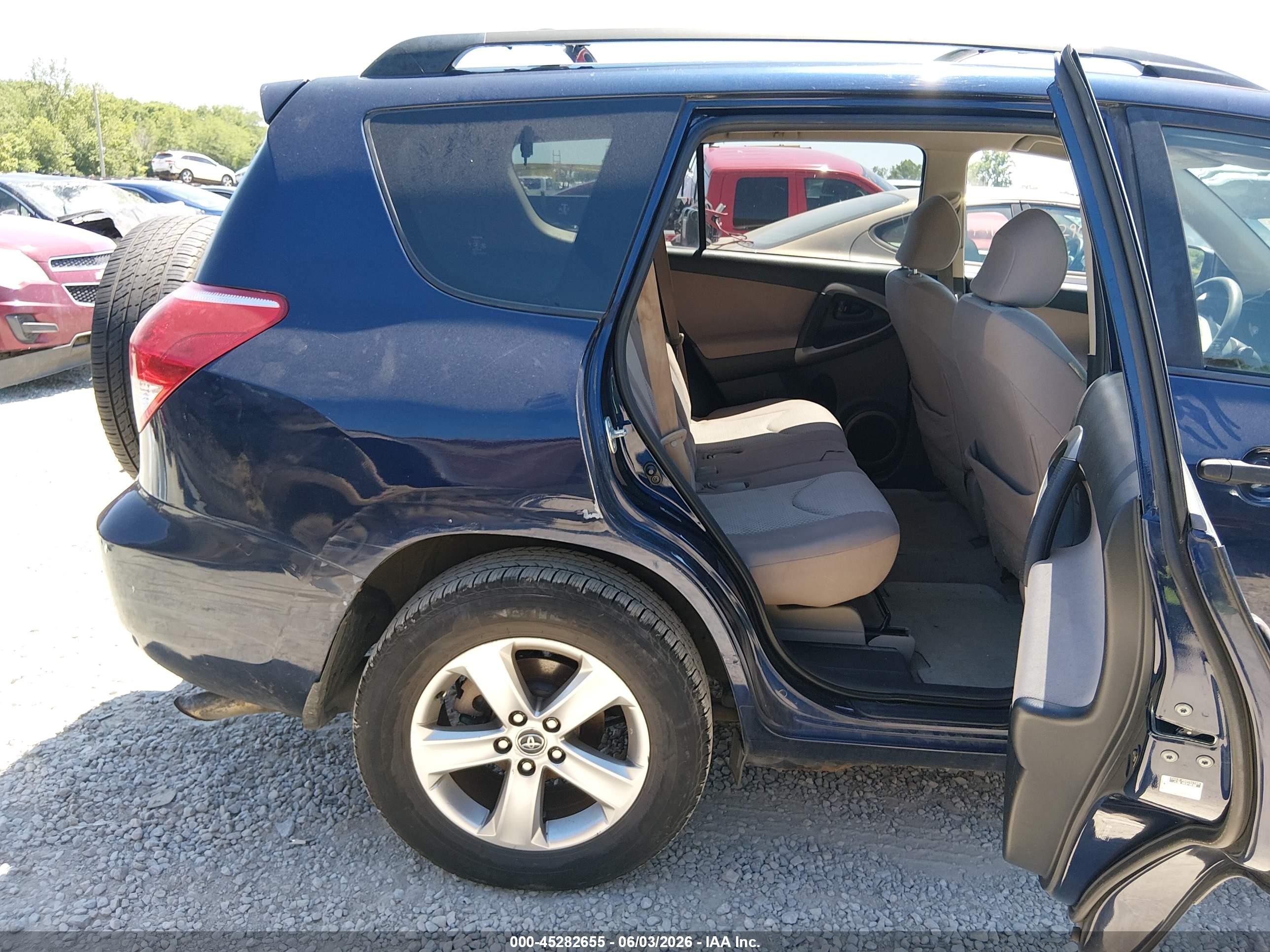 2007 Toyota Rav4 Blue vin: JTMZD33V275067569