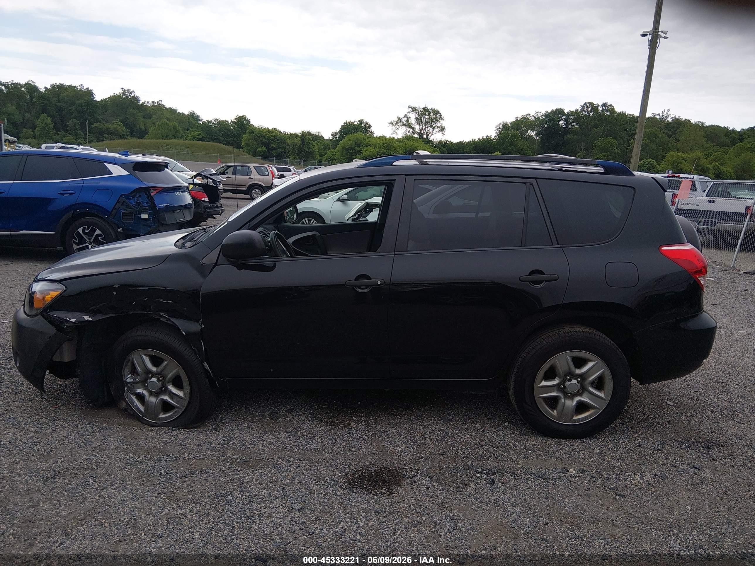2007 Toyota Rav4   Черный vin: JTMZD33V276041273
