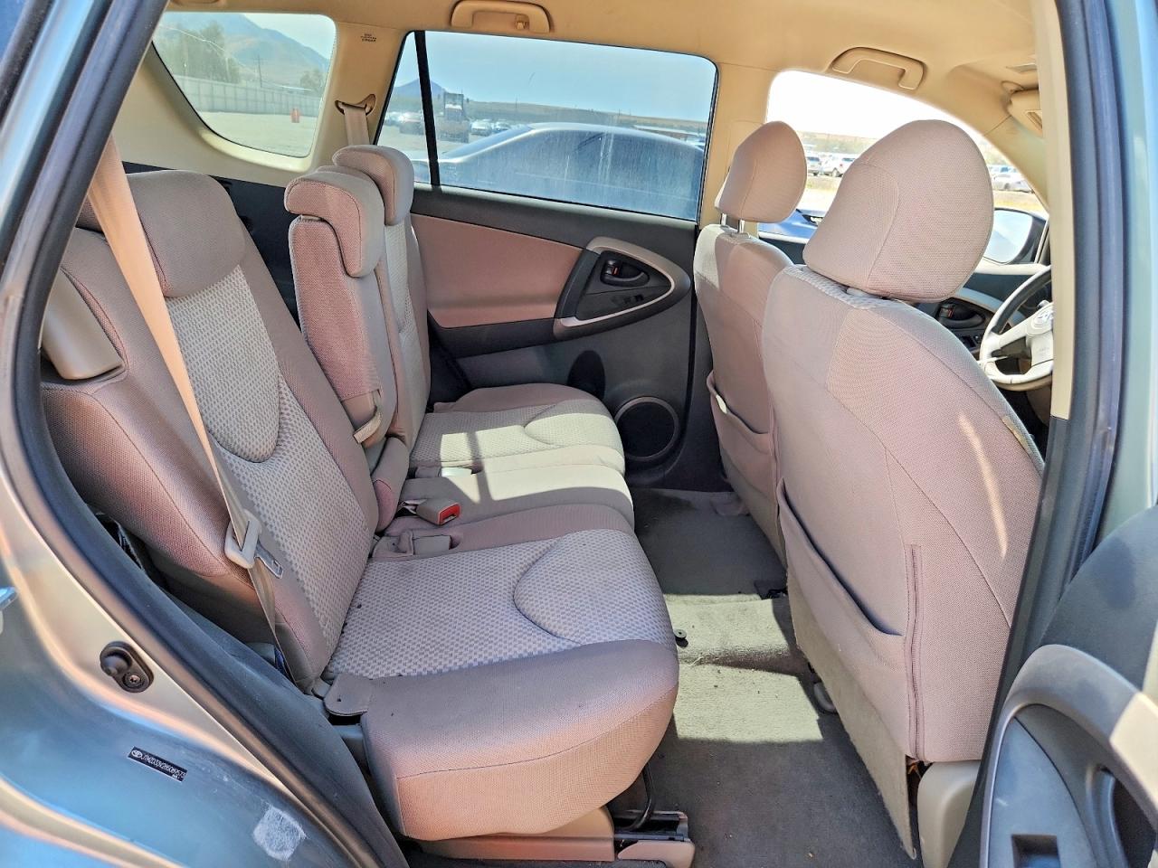 2008 Toyota Rav4 Base Зеленый vin: JTMZD33V285089573