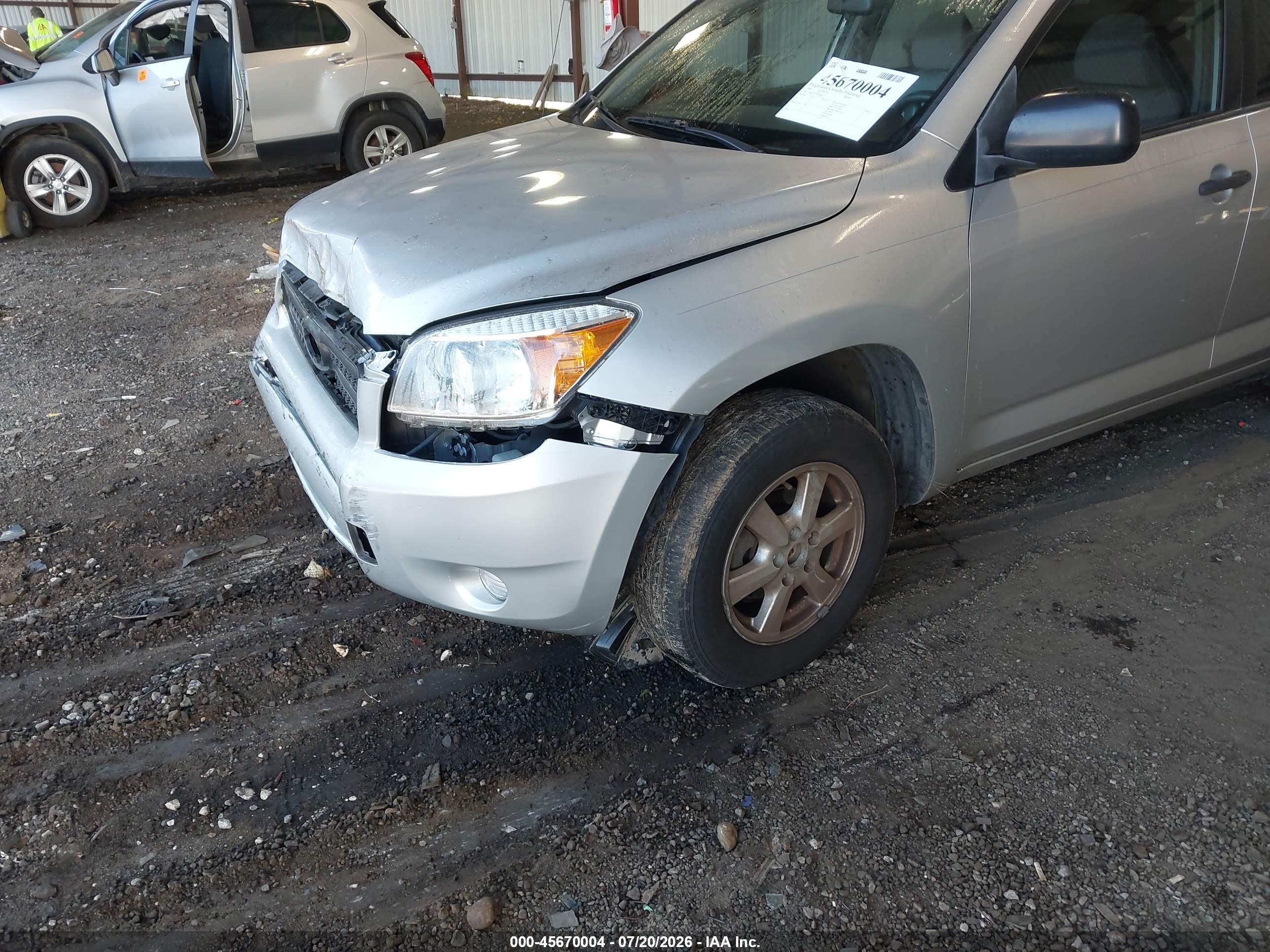 2008 Toyota Rav4   Silver vin: JTMZD33V285096717