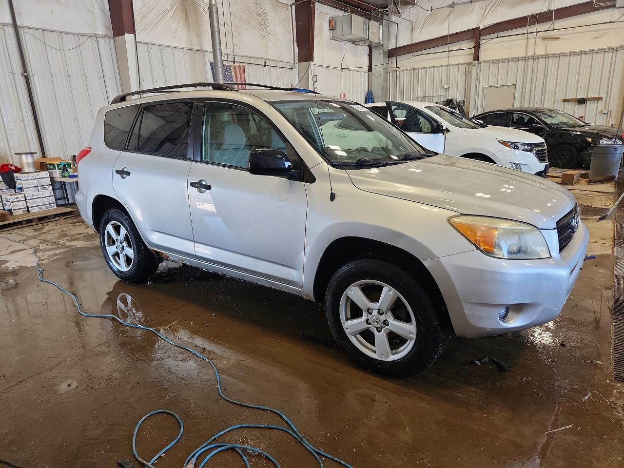 2008 Toyota Rav4 Base Silver vin: JTMZD33V285097835