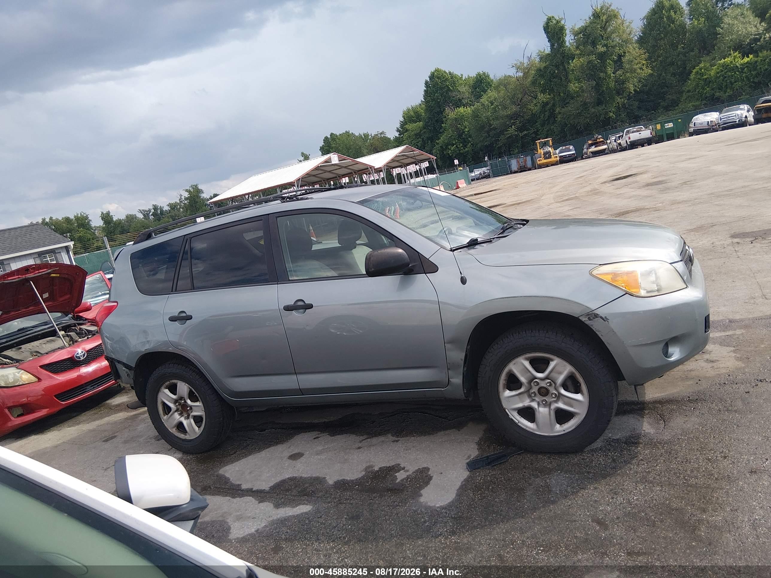 2008 Toyota Rav4   Gray vin: JTMZD33V285104010