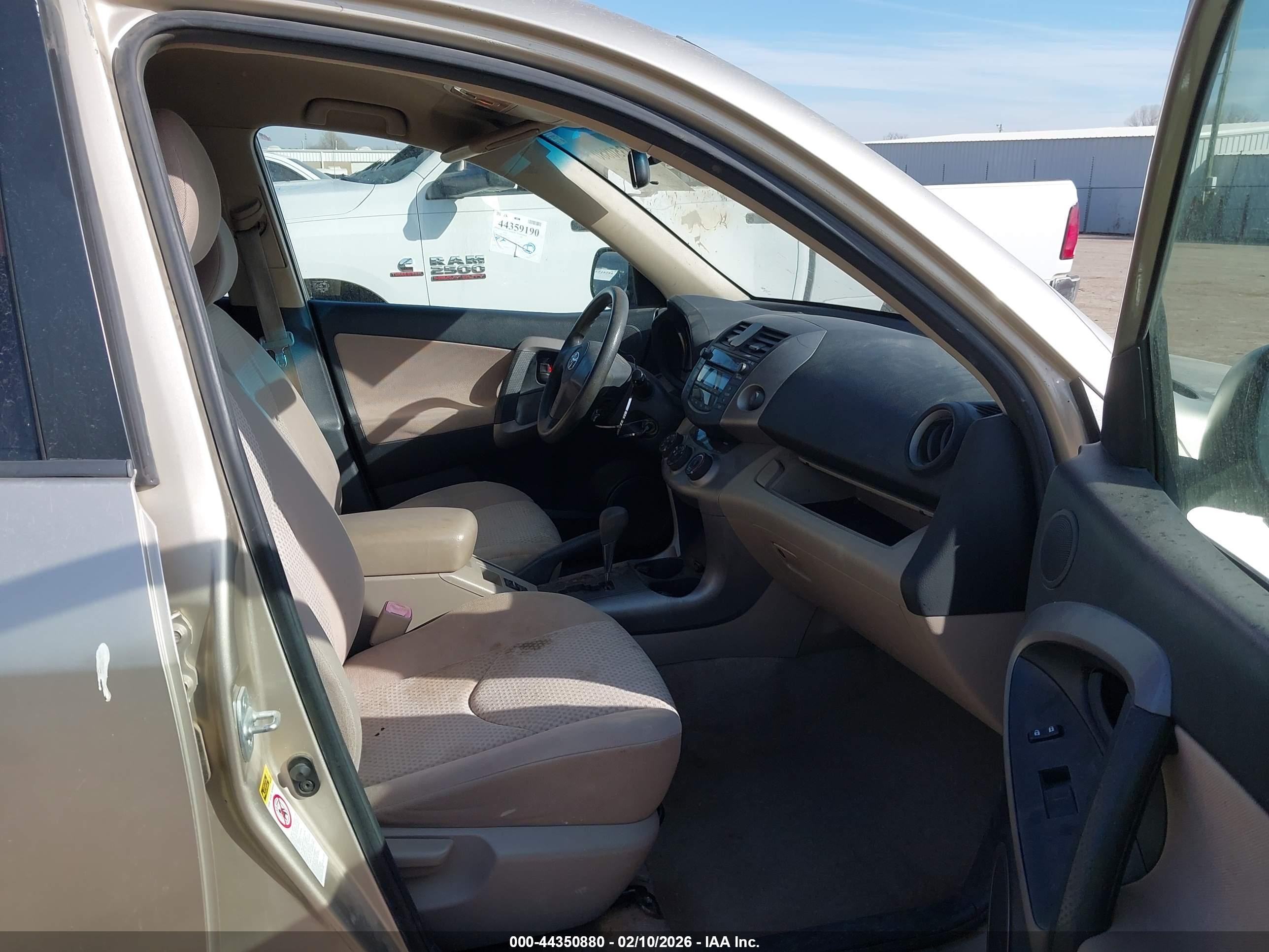 2008 Toyota Rav4   Tan vin: JTMZD33V286057409