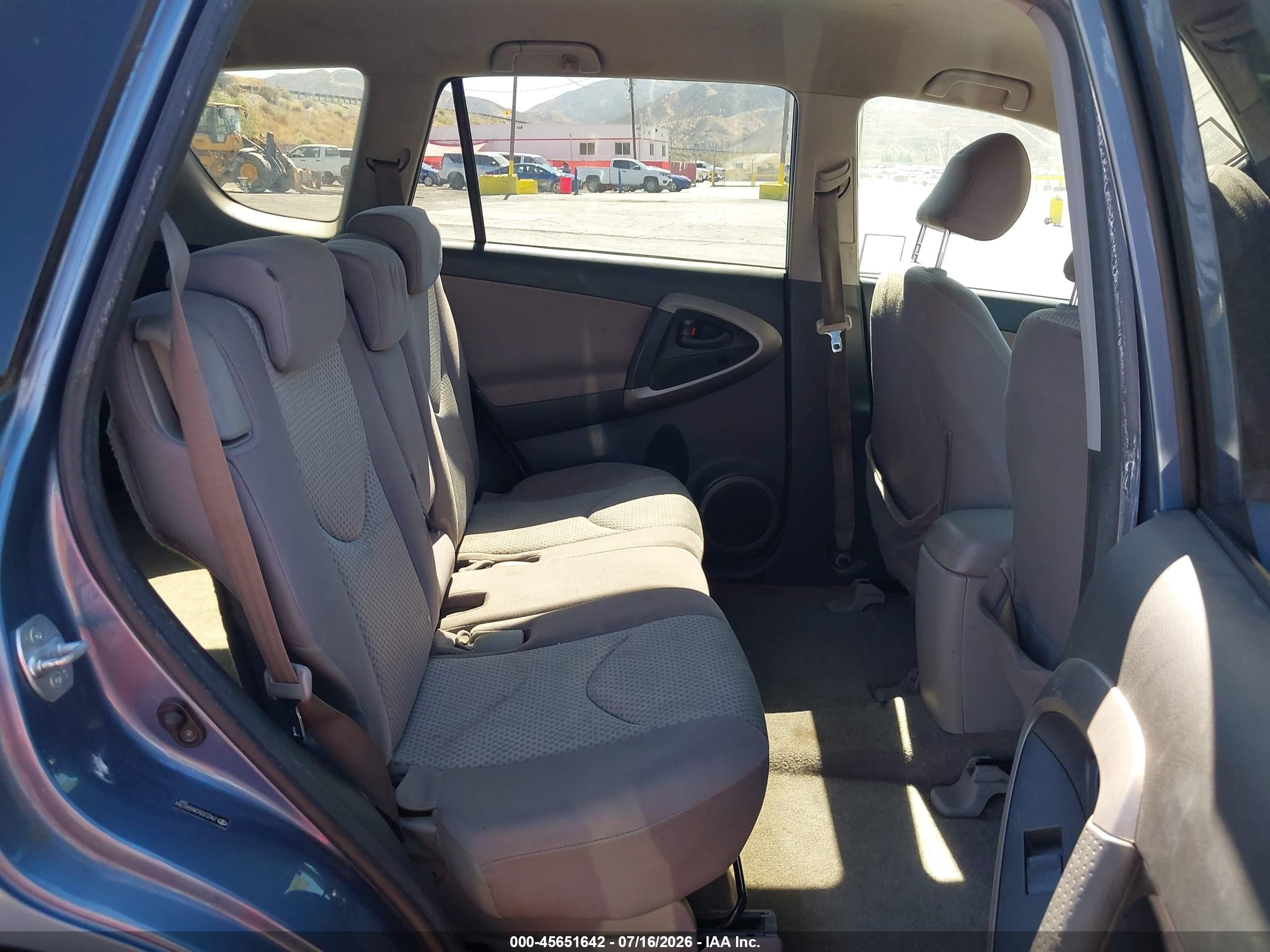 2008 Toyota Rav4   Blue vin: JTMZD33V286065784
