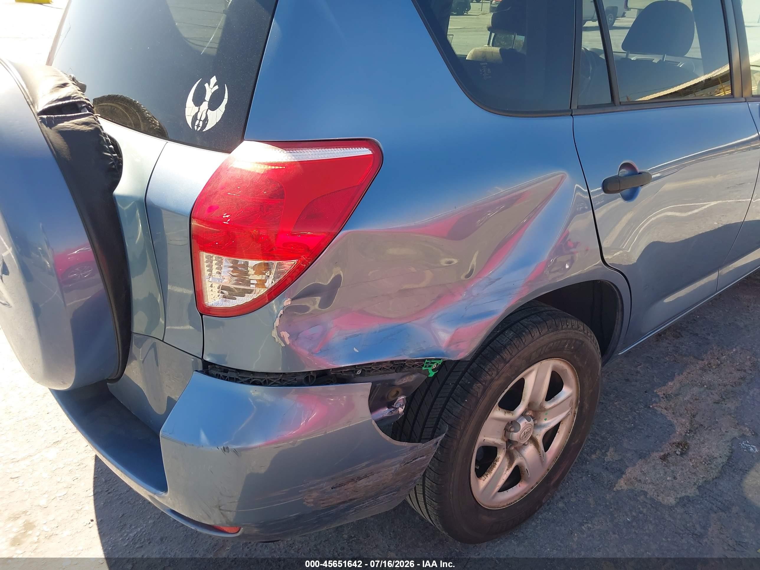 2008 Toyota Rav4   Blue vin: JTMZD33V286065784