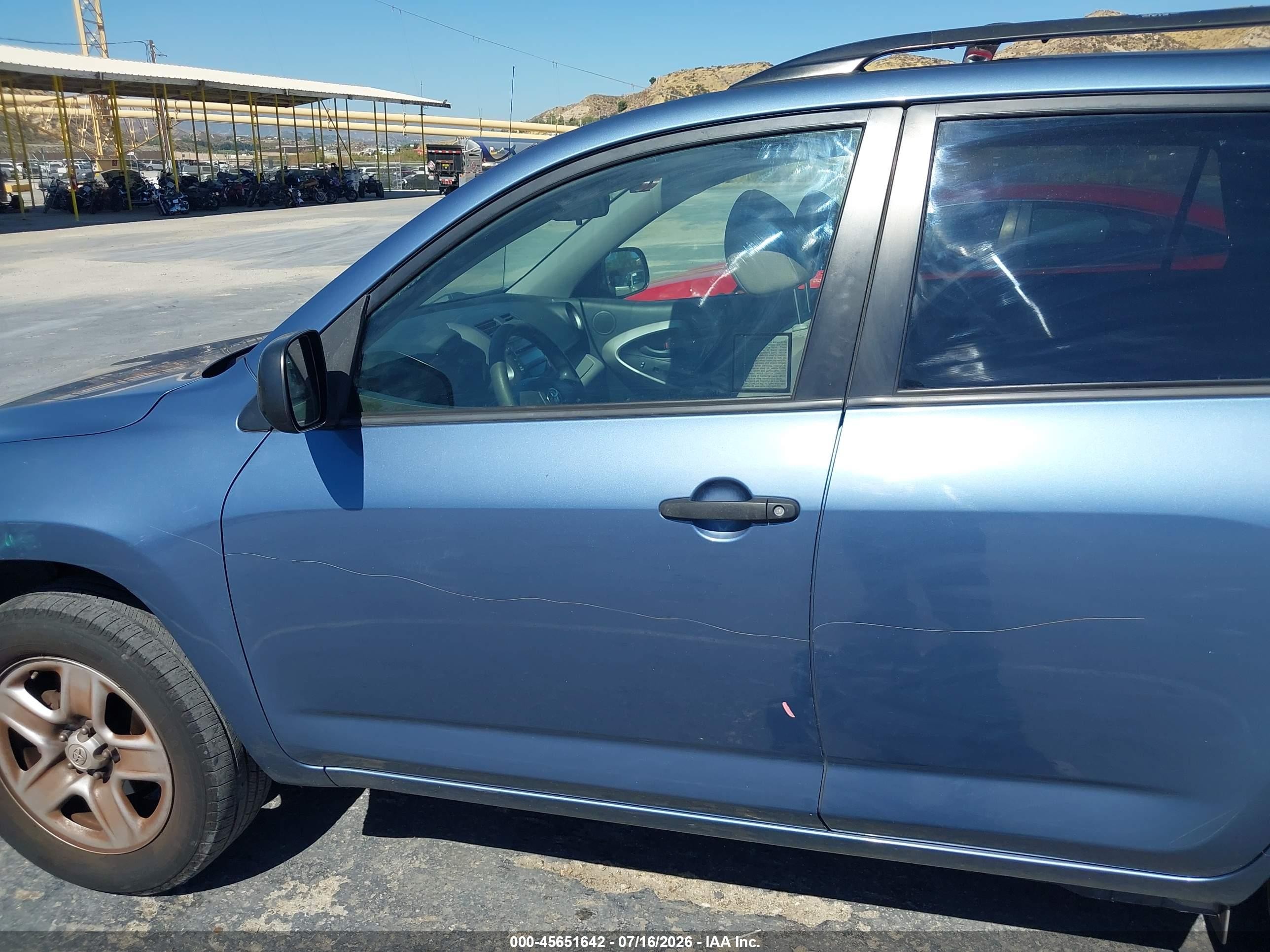 2008 Toyota Rav4   Blue vin: JTMZD33V286065784