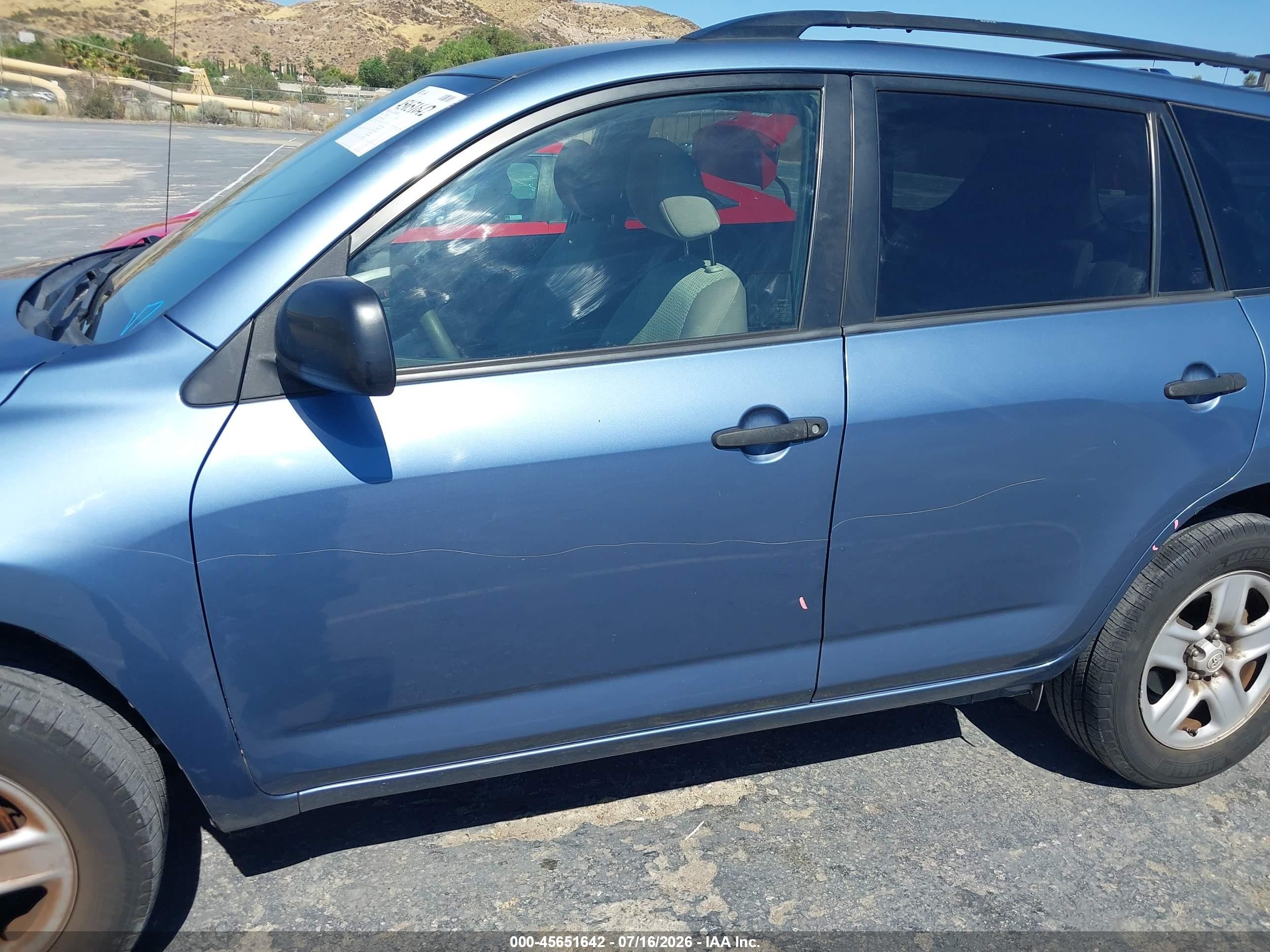 2008 Toyota Rav4   Blue vin: JTMZD33V286065784