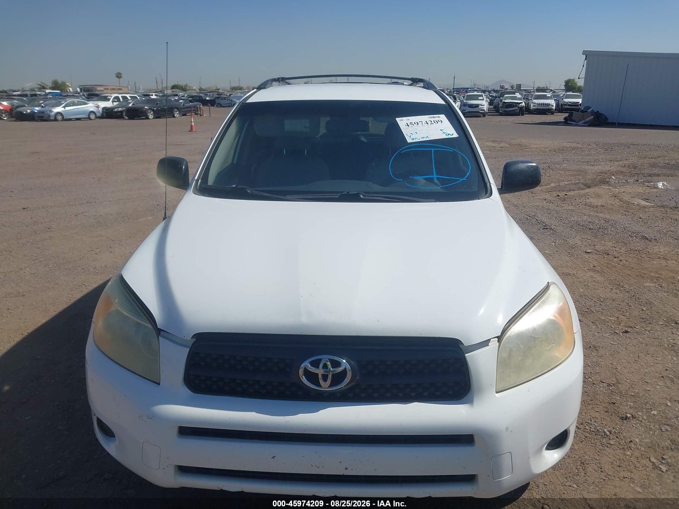 2008 Toyota Rav4   Белый vin: JTMZD33V286079846