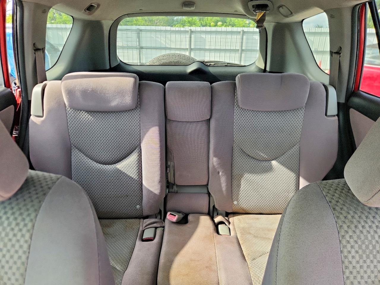 2007 Toyota Rav4 Base Red vin: JTMZD33V375033687