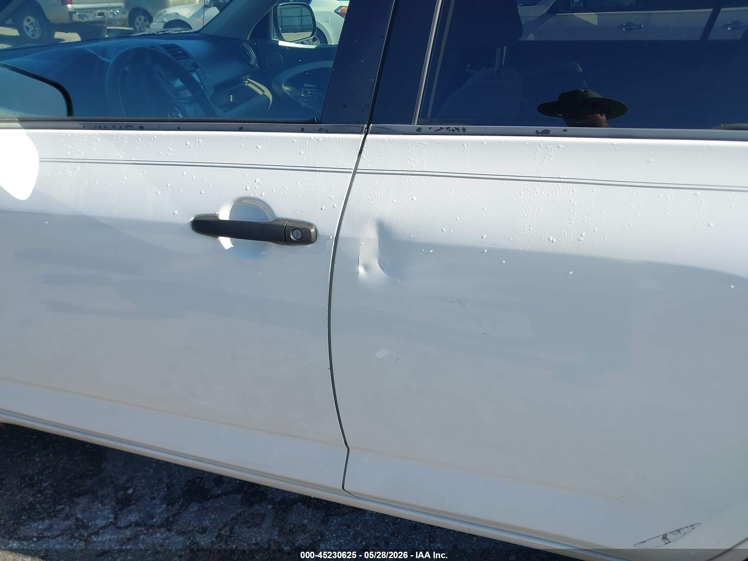2007 Toyota Rav4   Белый vin: JTMZD33V375036234