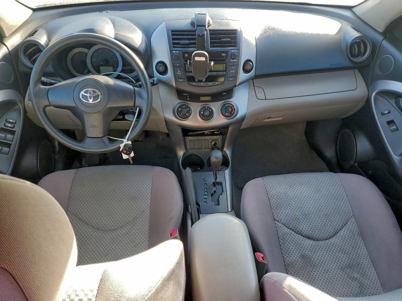 2007 Toyota Rav4 Silver vin: JTMZD33V375061585