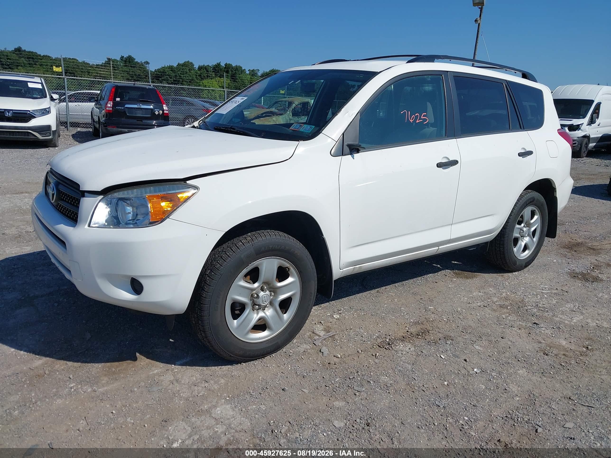 2008 Toyota Rav4   Белый vin: JTMZD33V385101200