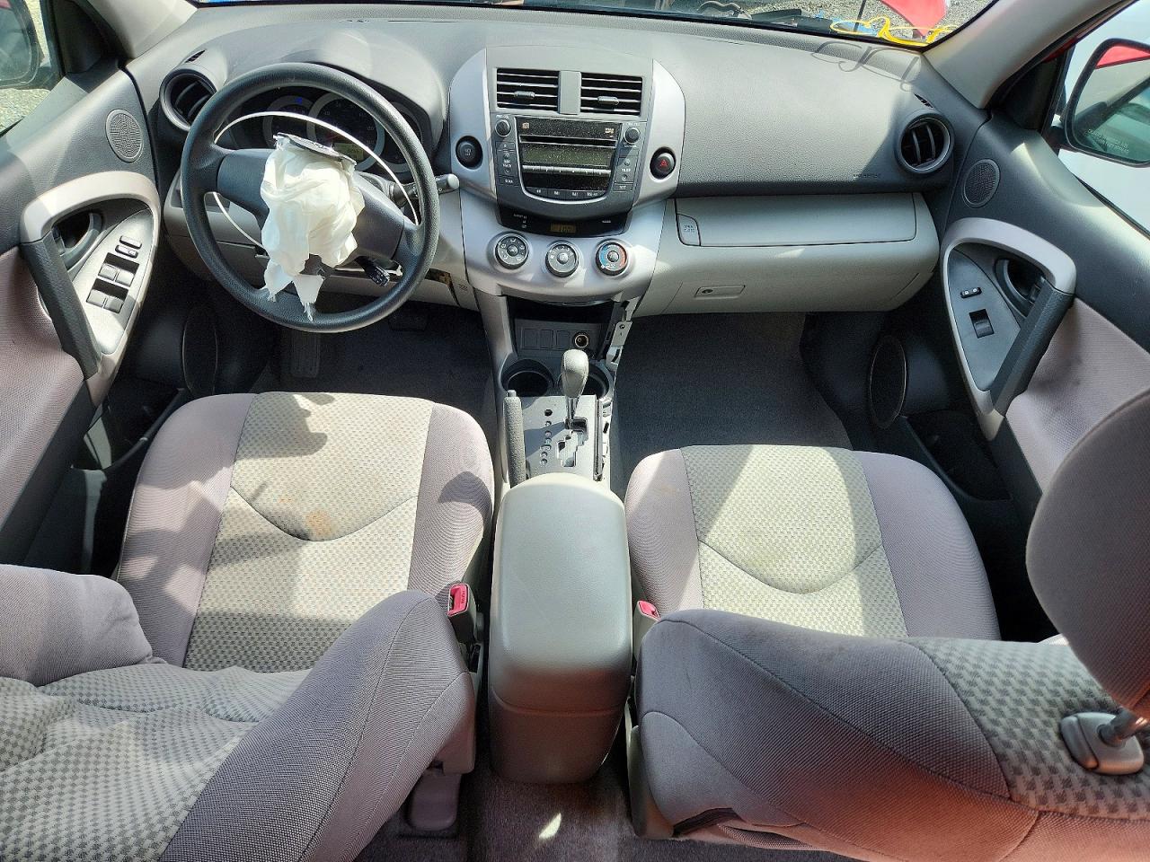 2008 Toyota Rav4 Base Red vin: JTMZD33V385108342