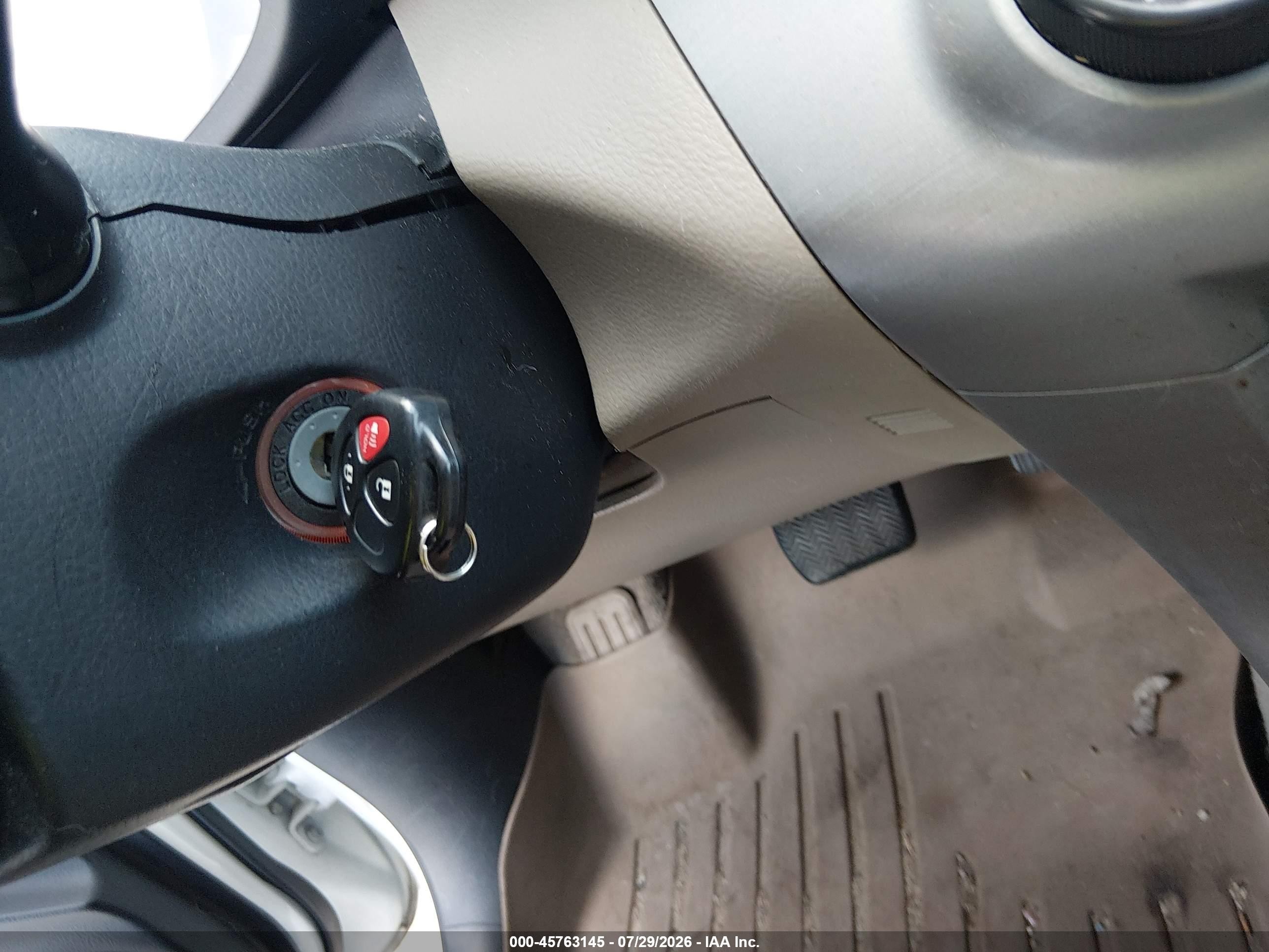 2008 Toyota Rav4   White vin: JTMZD33V386059783