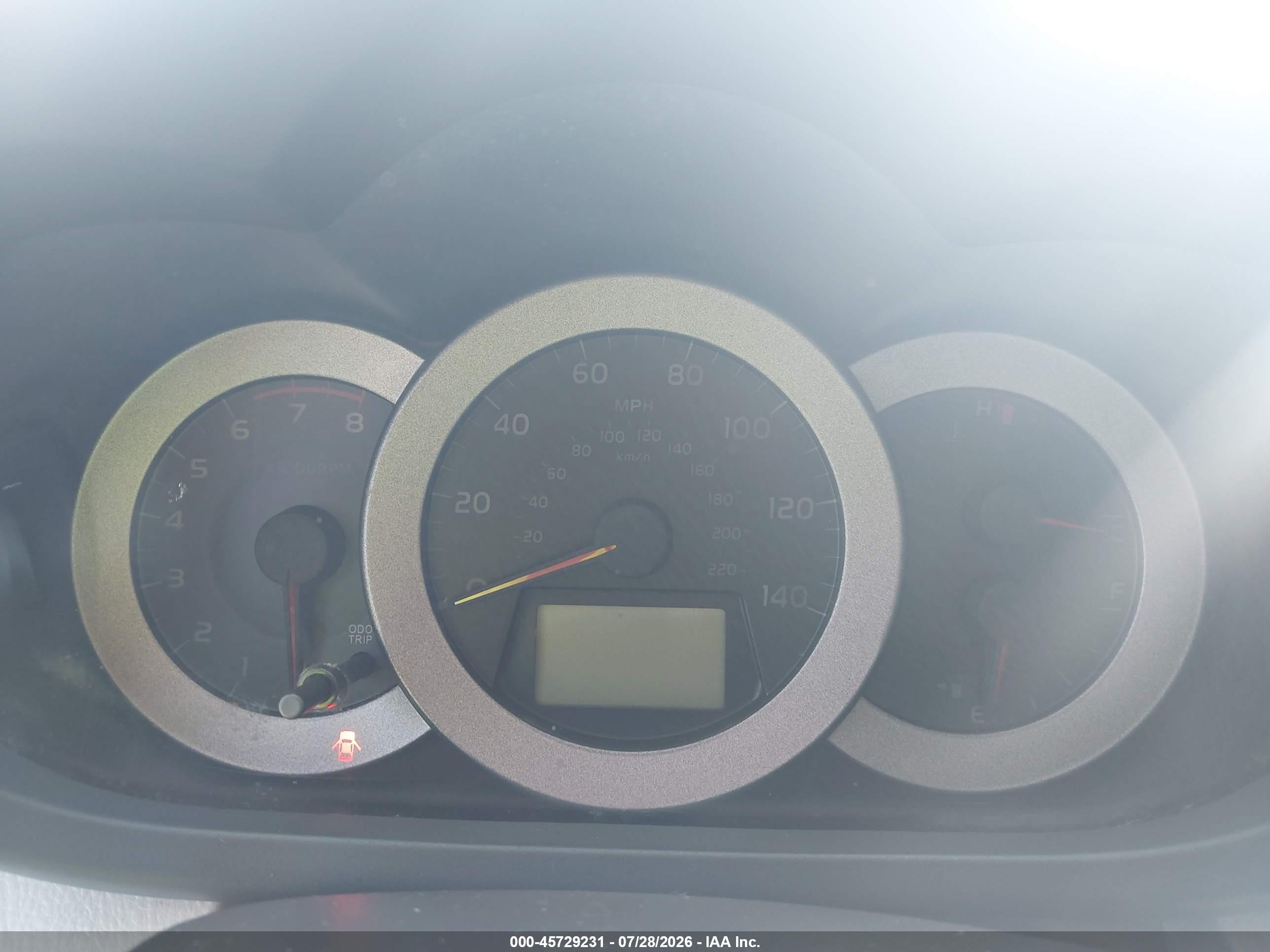 2008 Toyota Rav4   Silver vin: JTMZD33V386070590
