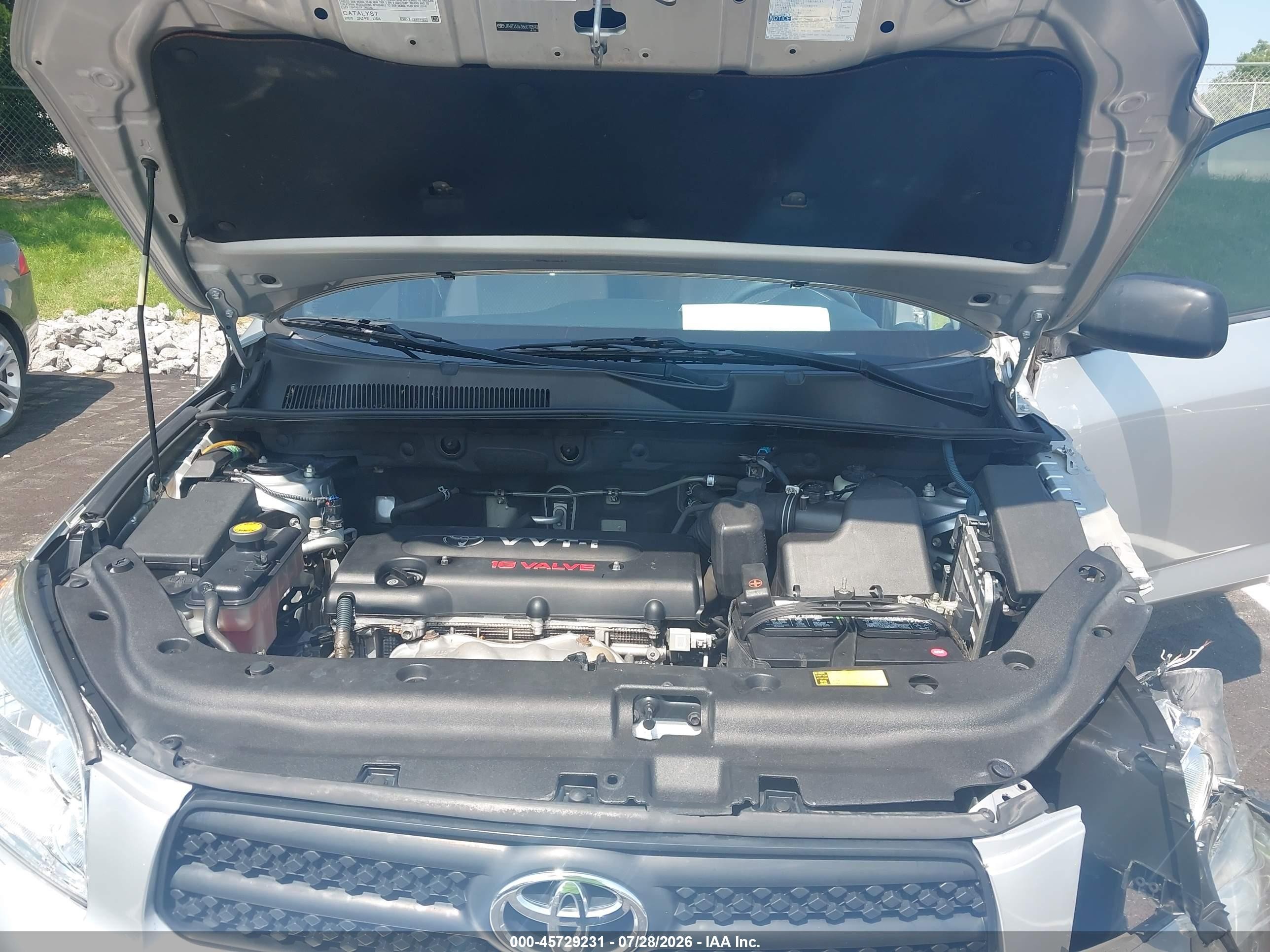 2008 Toyota Rav4   Silver vin: JTMZD33V386070590