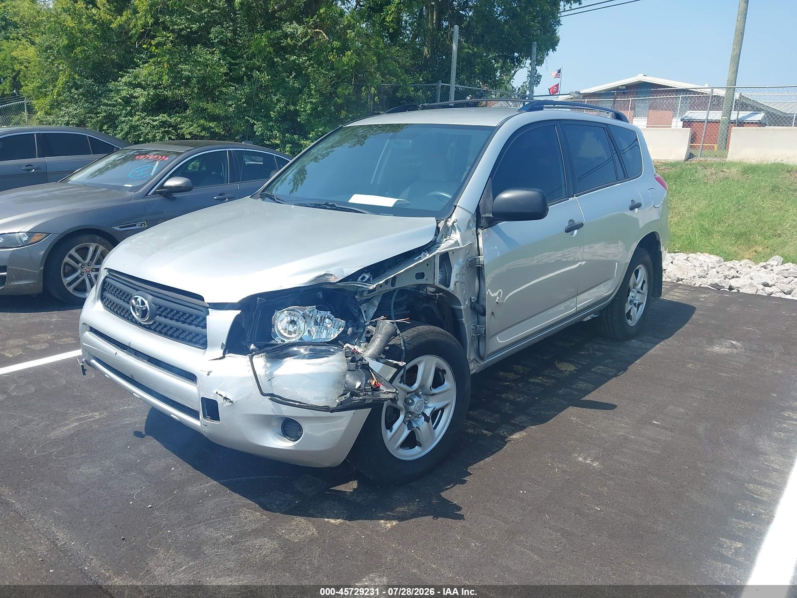 2008 Toyota Rav4   Silver vin: JTMZD33V386070590