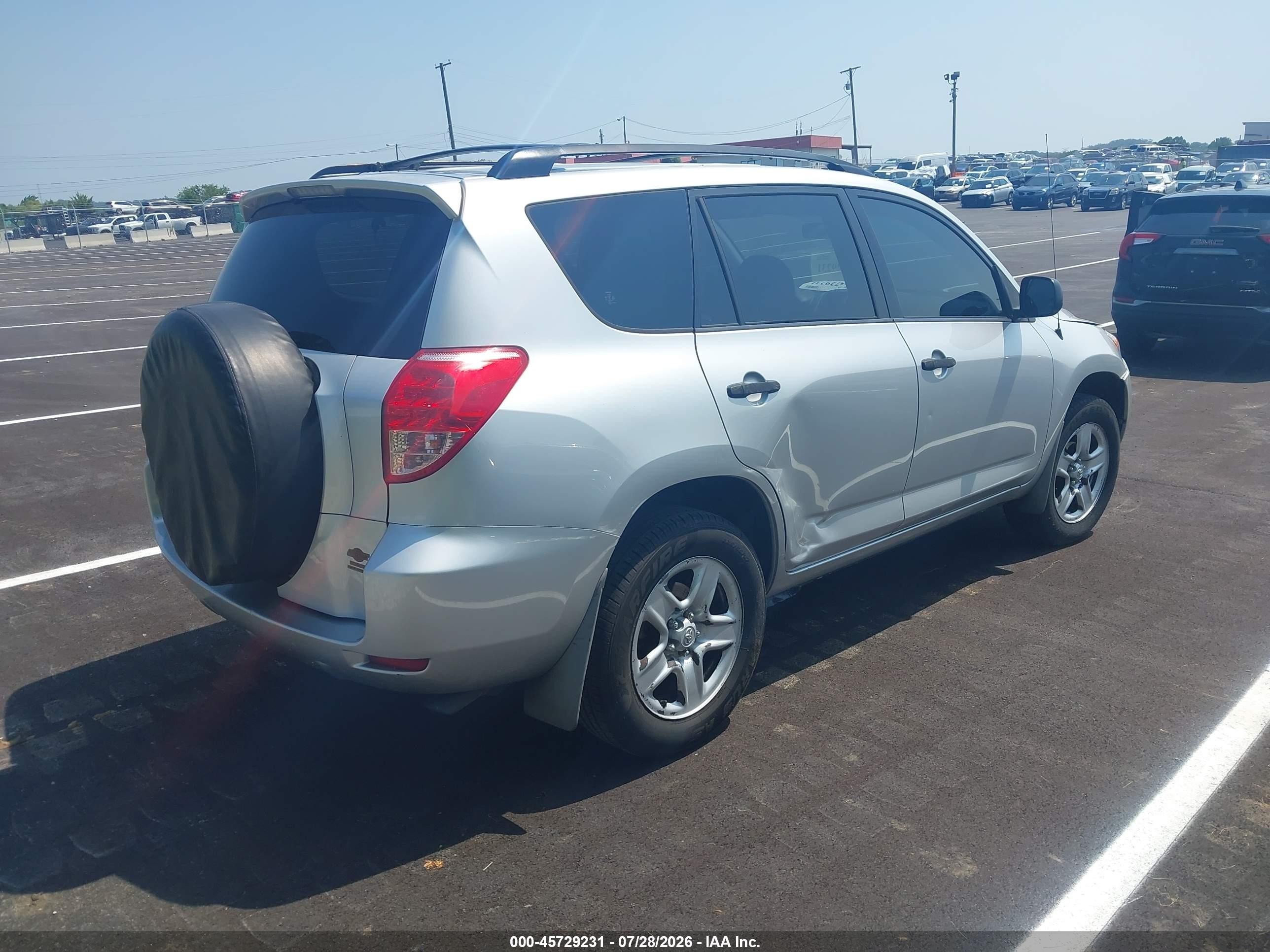 2008 Toyota Rav4   Silver vin: JTMZD33V386070590